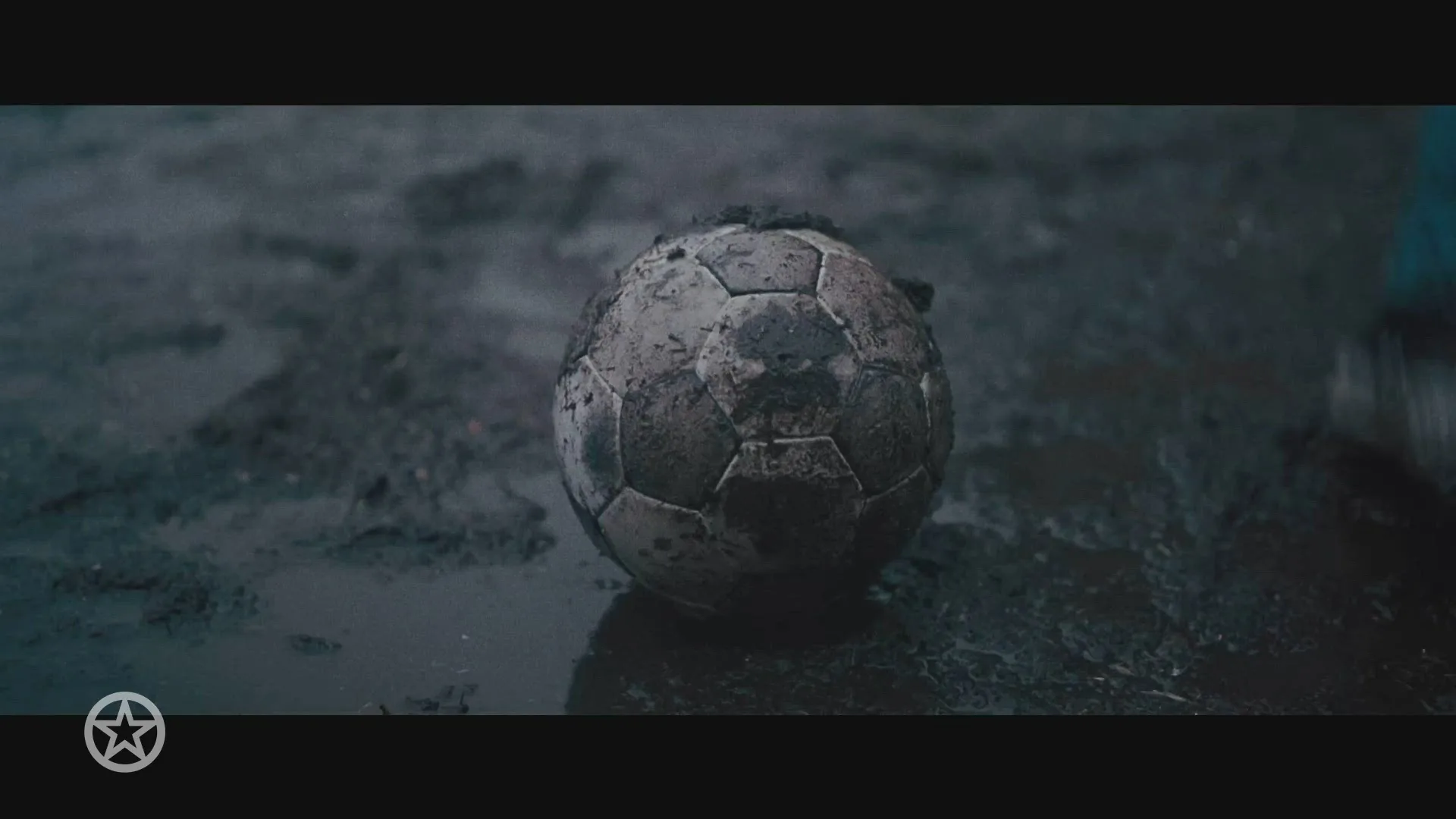 Robbie Williams komt volgend jaar met fantasierijke biopic