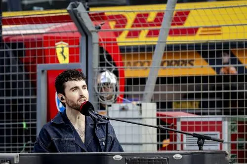 Duncan Laurence blikt terug op optreden bij Formule 1 