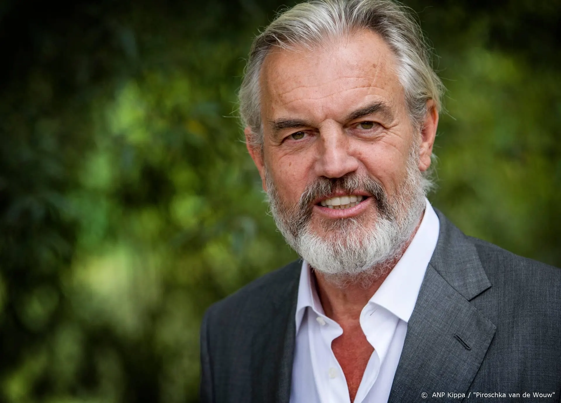 'Dokter Rossi' nieuwe sint bij intocht Amsterdam