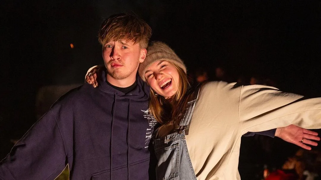 'Snelle online klaar met Maan'