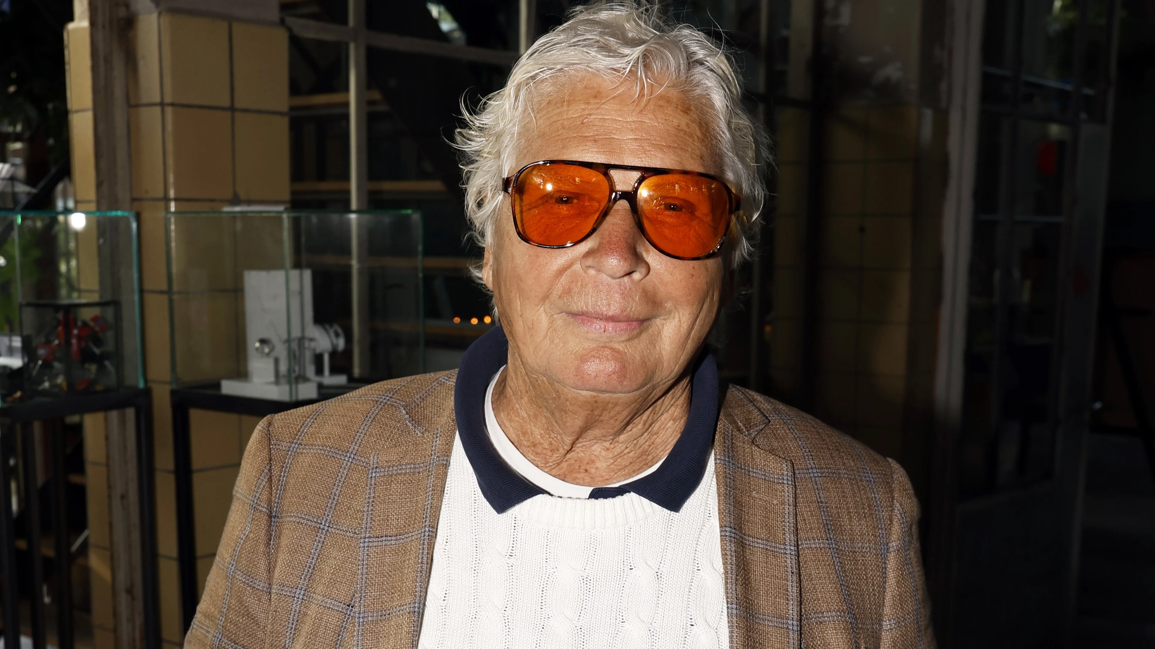  Luv’-oprichter Hans van Hemert (79) overleden