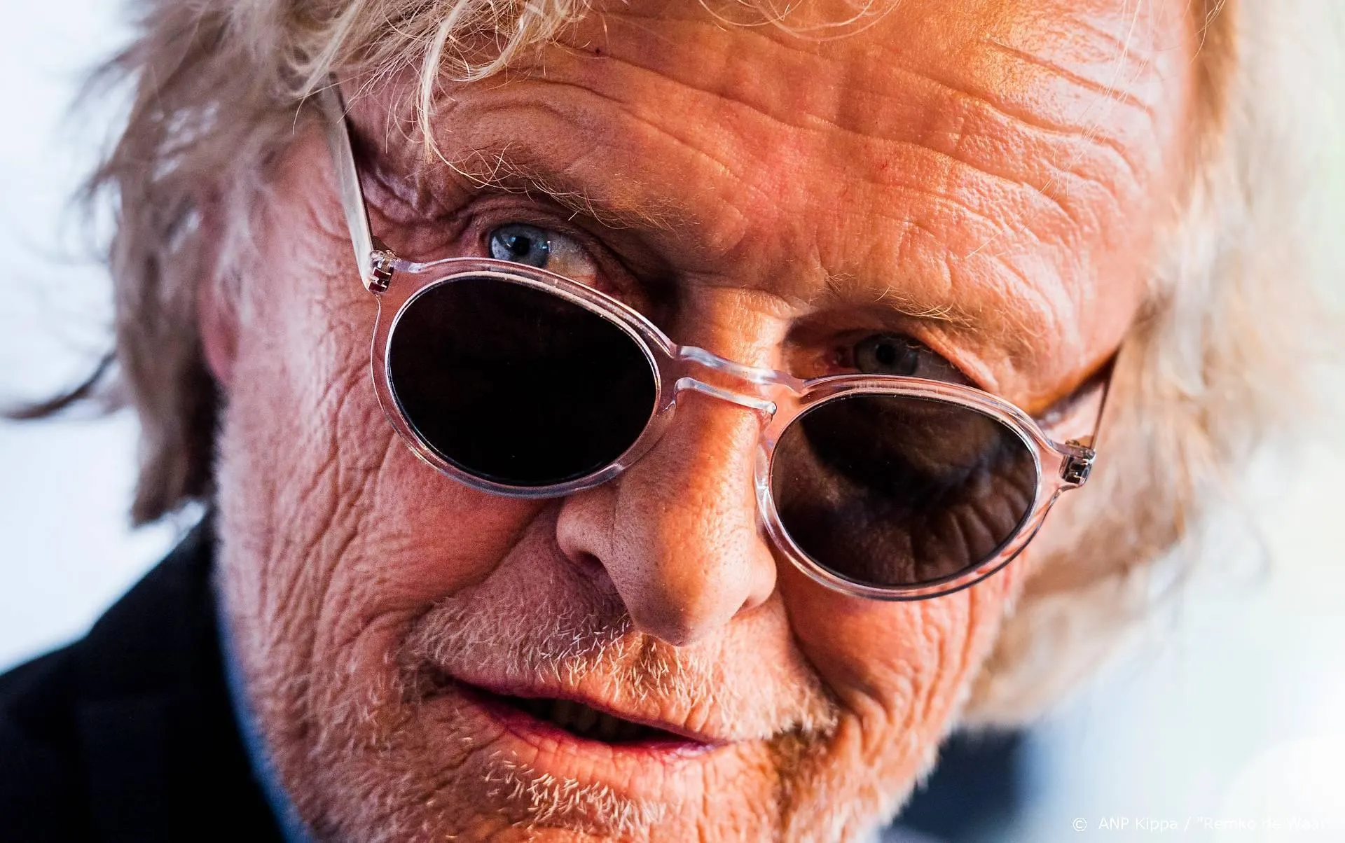 Hauer geëerd met nieuwe prijs, Verhoeven eerste winnaar