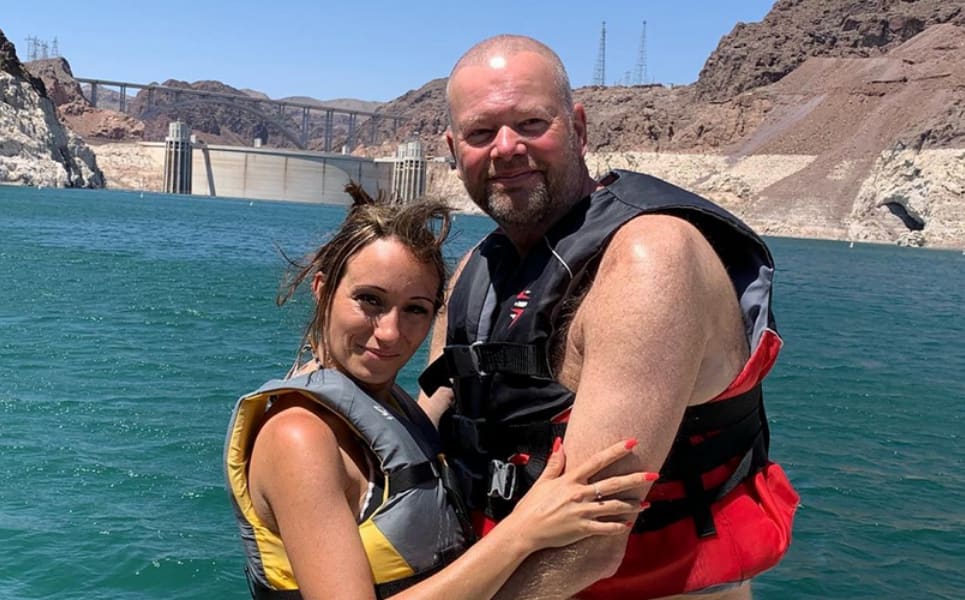 Raymond en Julia hakken knoop door over kindje