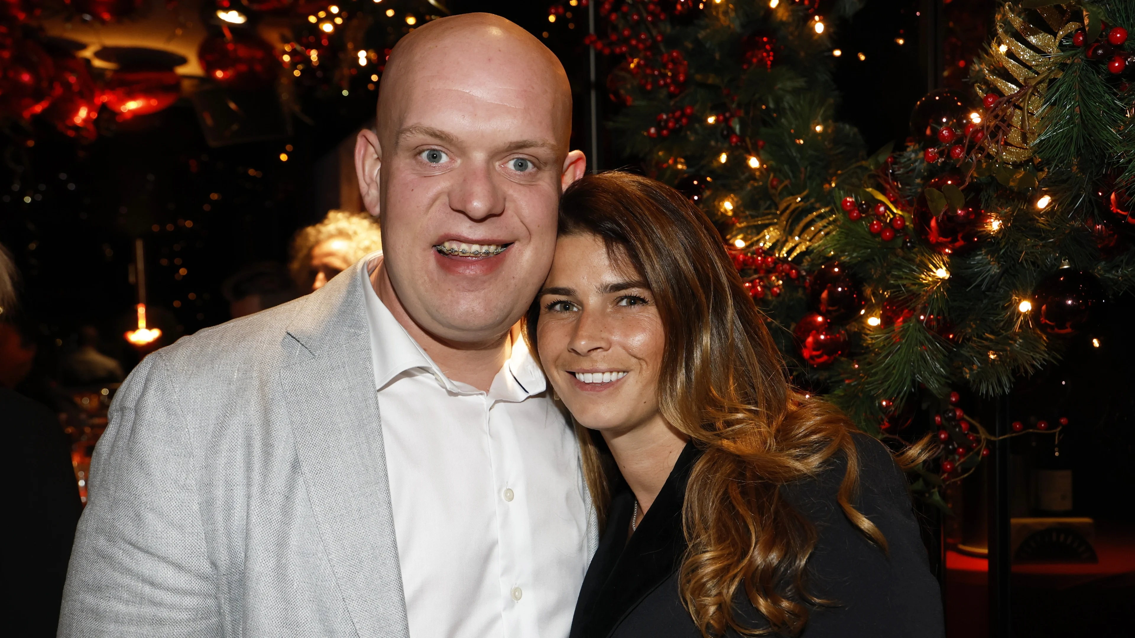 Ex-vrouw Michael van Gerwen spreekt, blijkt inderdaad zwanger