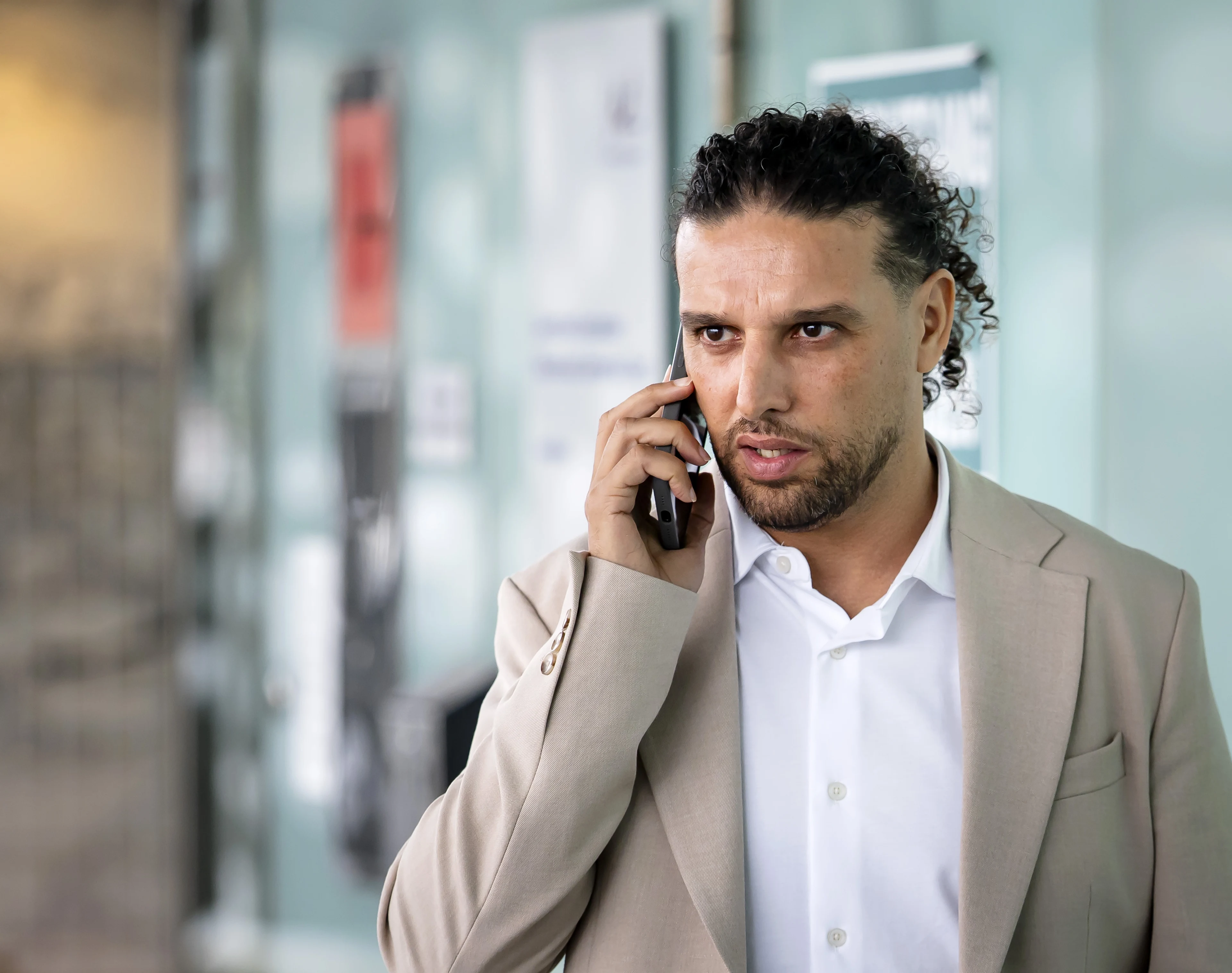 Dit besprak Ali B met zijn advocaat na eerste zitting van hoger beroep