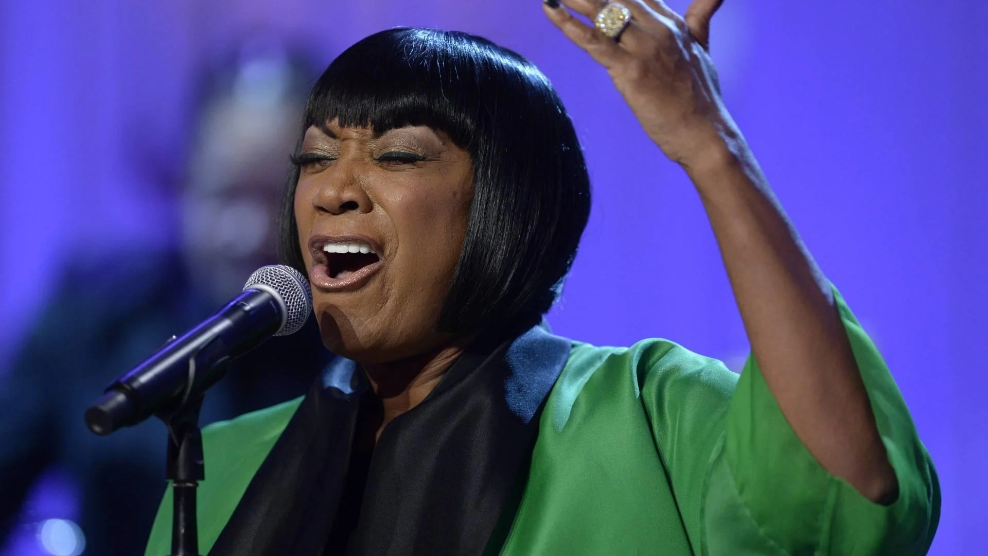 Patti LaBelle van podium gehaald wegens bommelding