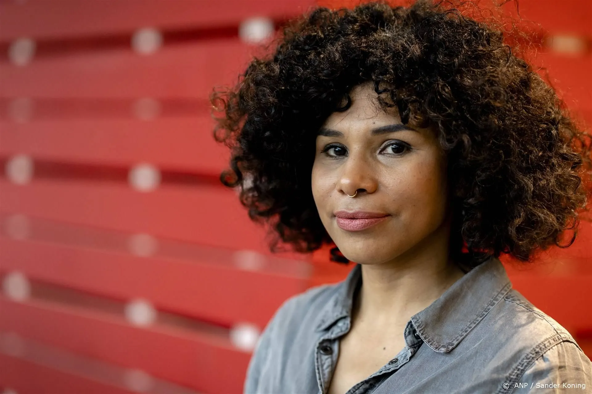 BNNVARA stopt met talkshow Op1 