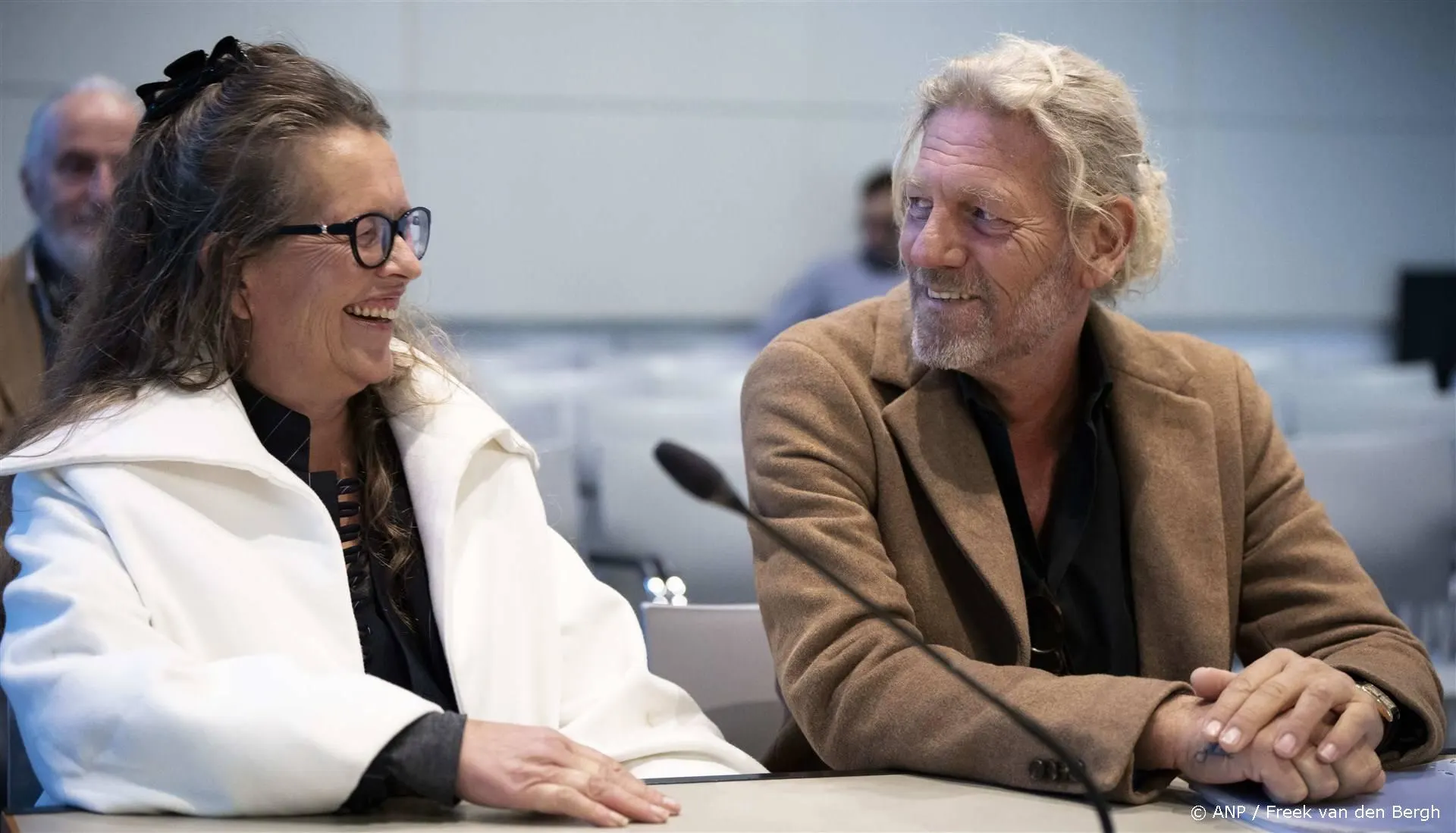 Dochter Jan des Bouvrie treft schikking met Monique