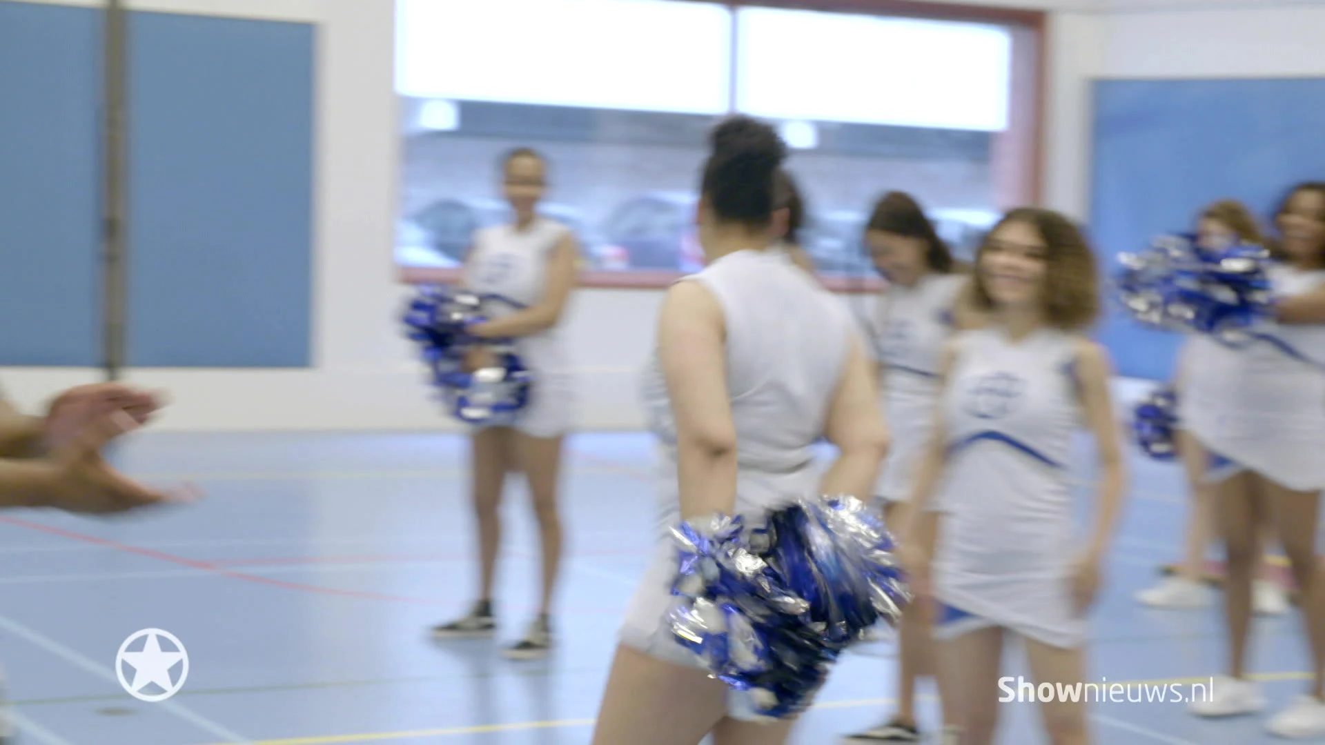 Leonie ter Braak biedt luisterend oor