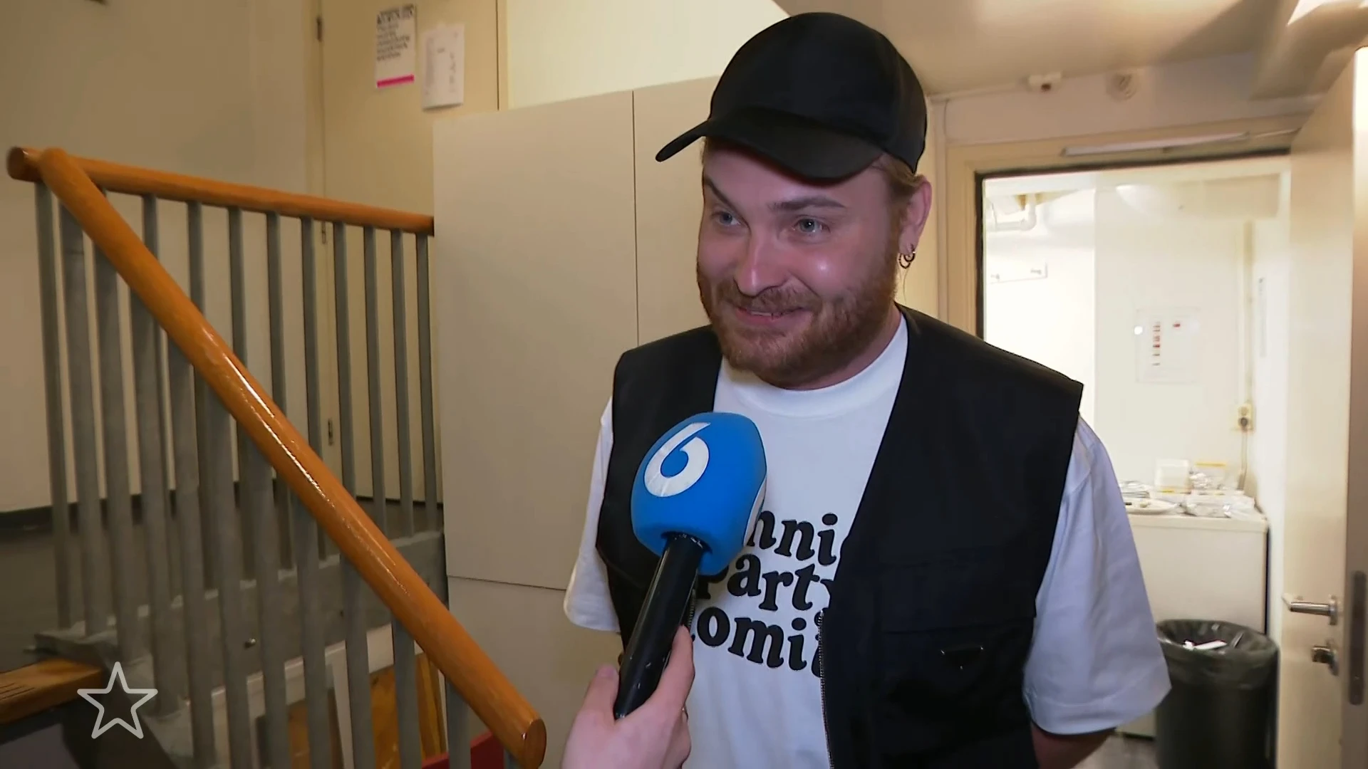 Rapper Donnie zet Paradiso op zijn kop