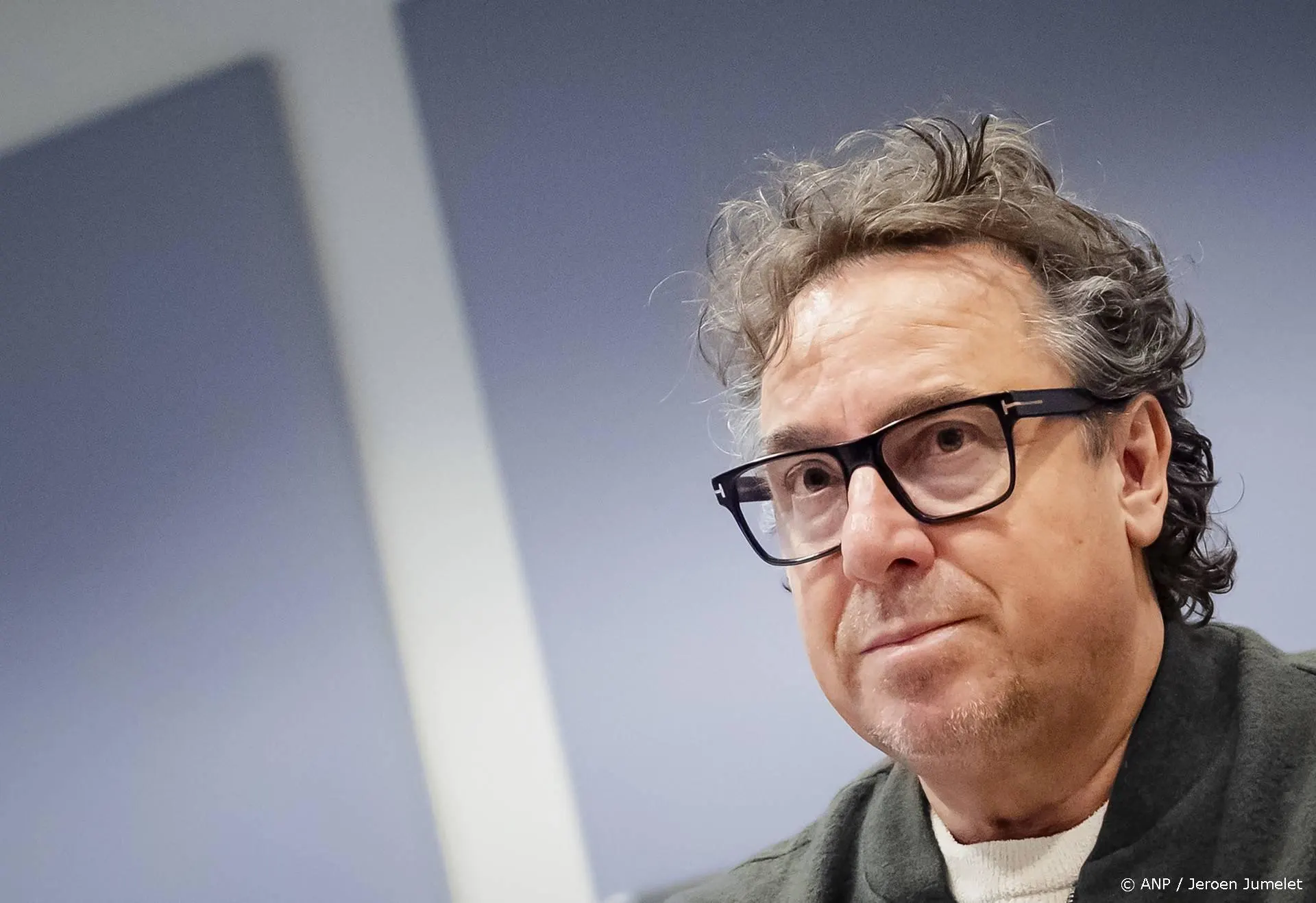 Hier kan je het interview van Sergio Herman met Marco Borsato in Nederland zien