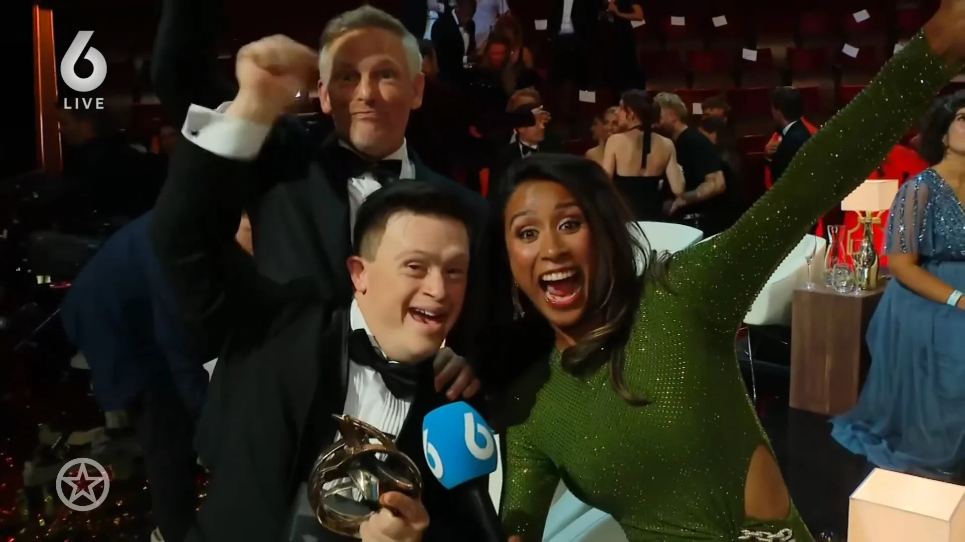 Bennie-acteur Wesley van Klink wint Televizier-Ring Acteur