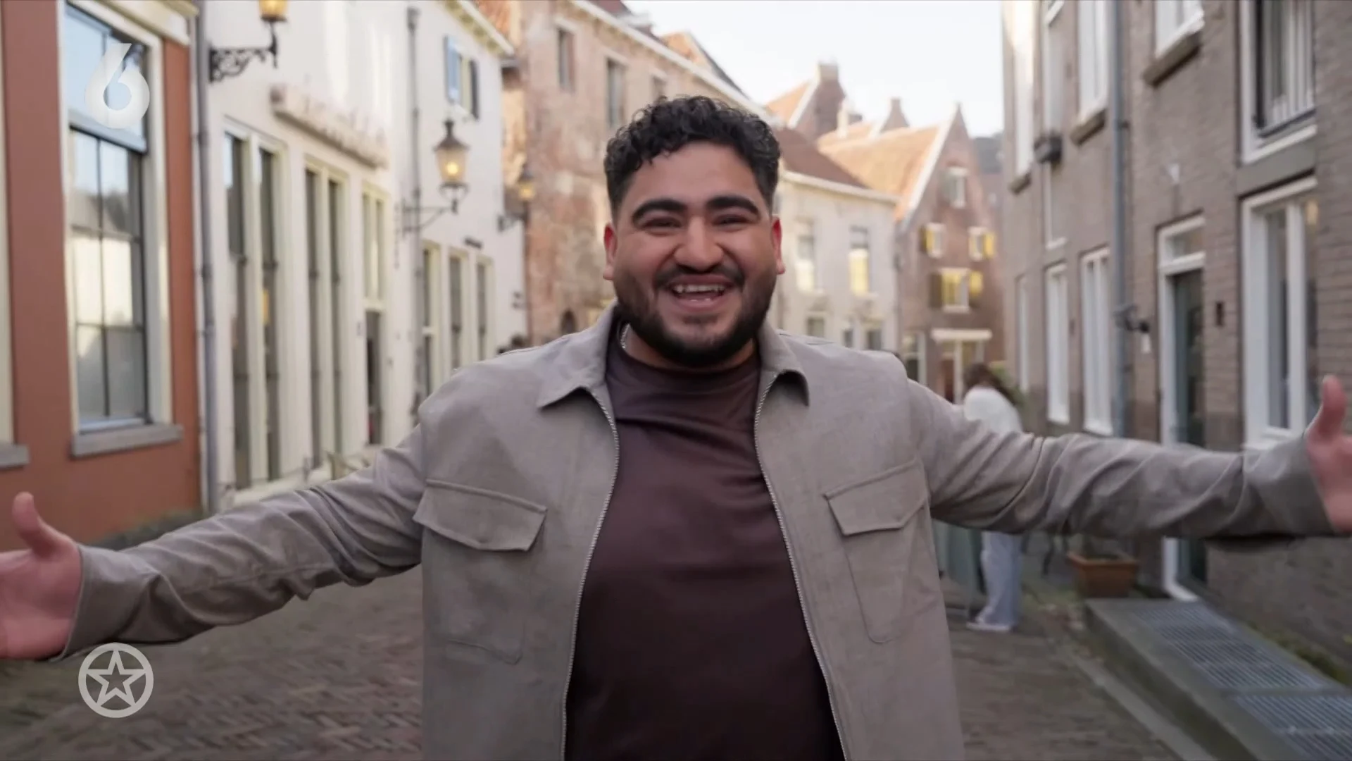 Volkszanger Ammar wil dolgraag meedoen aan Holland Zingt Hazes