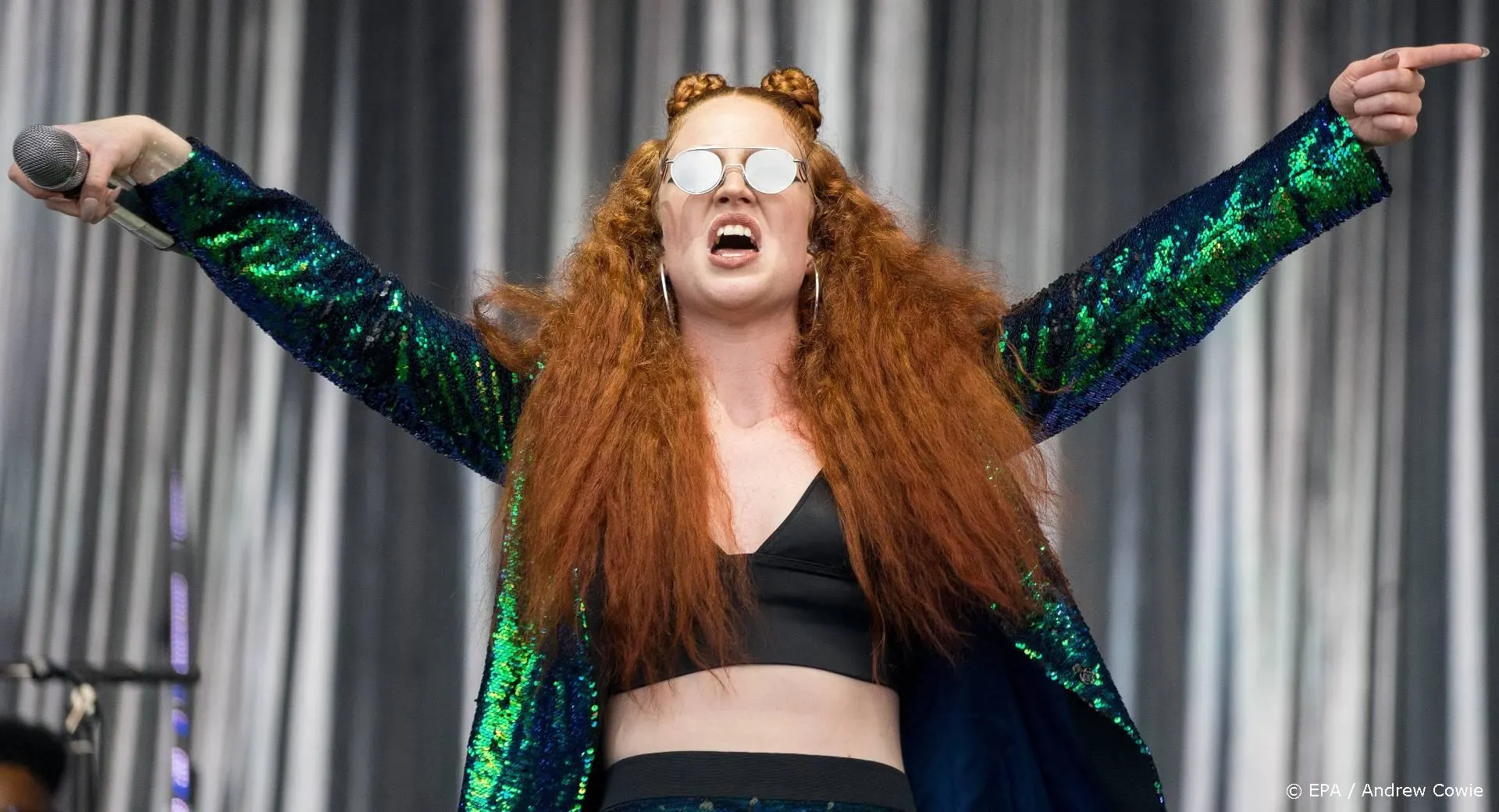 Jess Glynne verwijdert socials na doodsbedreigingen van trollen