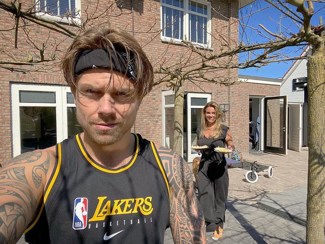 André Hazes werkt zich flink in het zweet