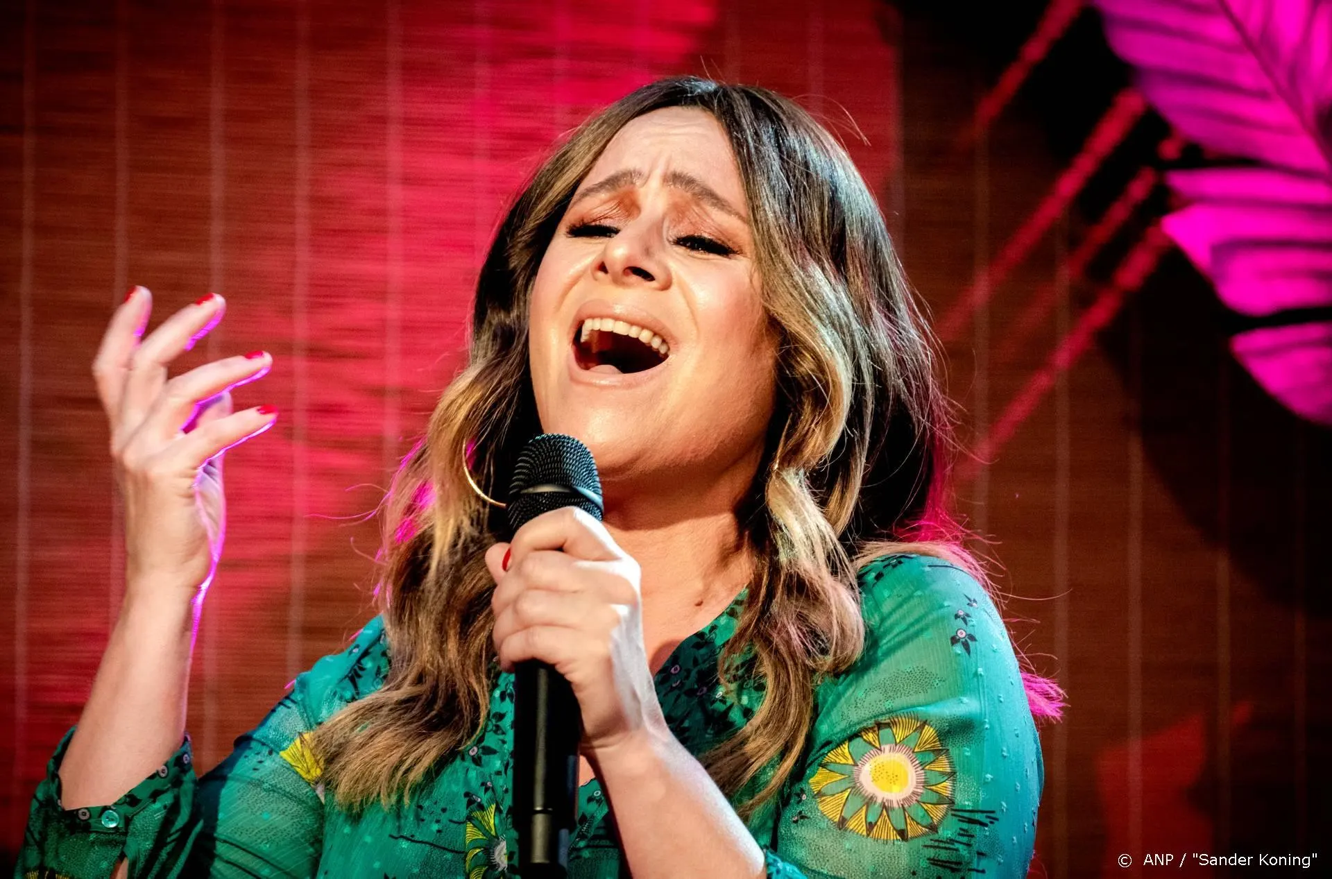 Trijntje Oosterhuis en Ruben Hein in Empty Concertgebouw Sessions