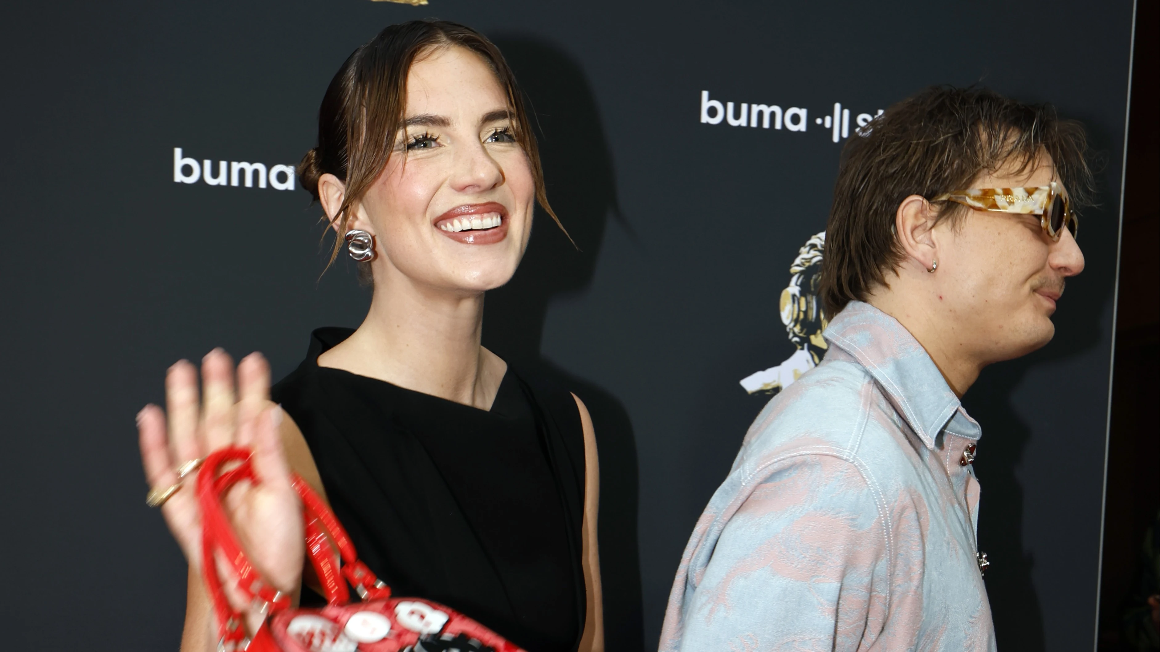 Heerlijk nieuws voor zangeres Maan