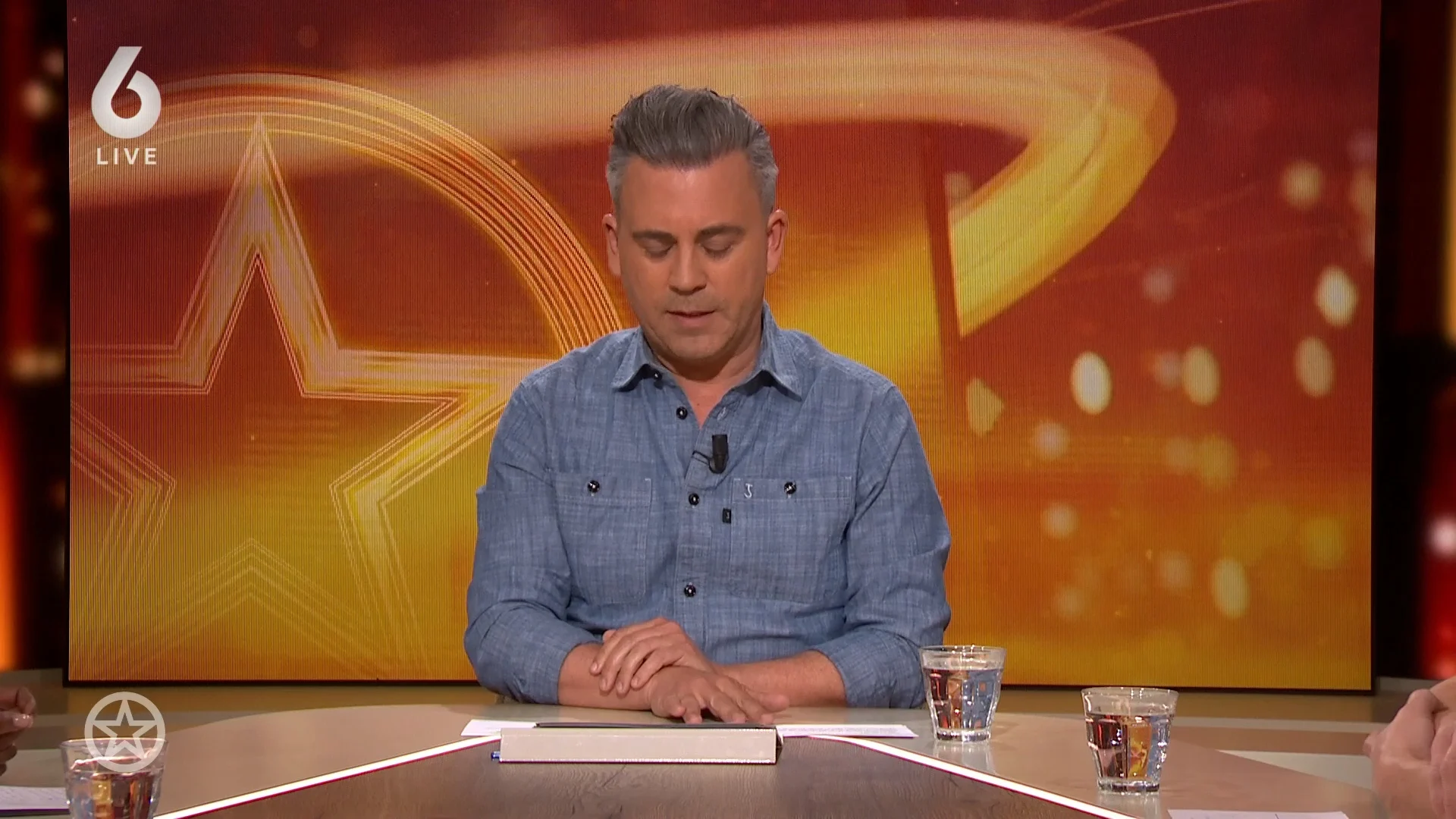 S10 haar tweelingbroer zwaargewond in het ziekenhuis