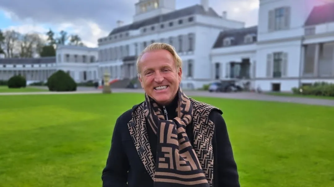 Gordon duikt op bij Paleis Soestdijk tijdens Koningsdag