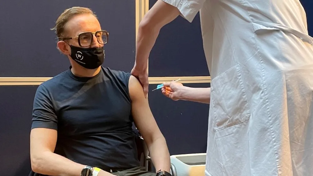 Prins Bernhard krijgt coronavaccin