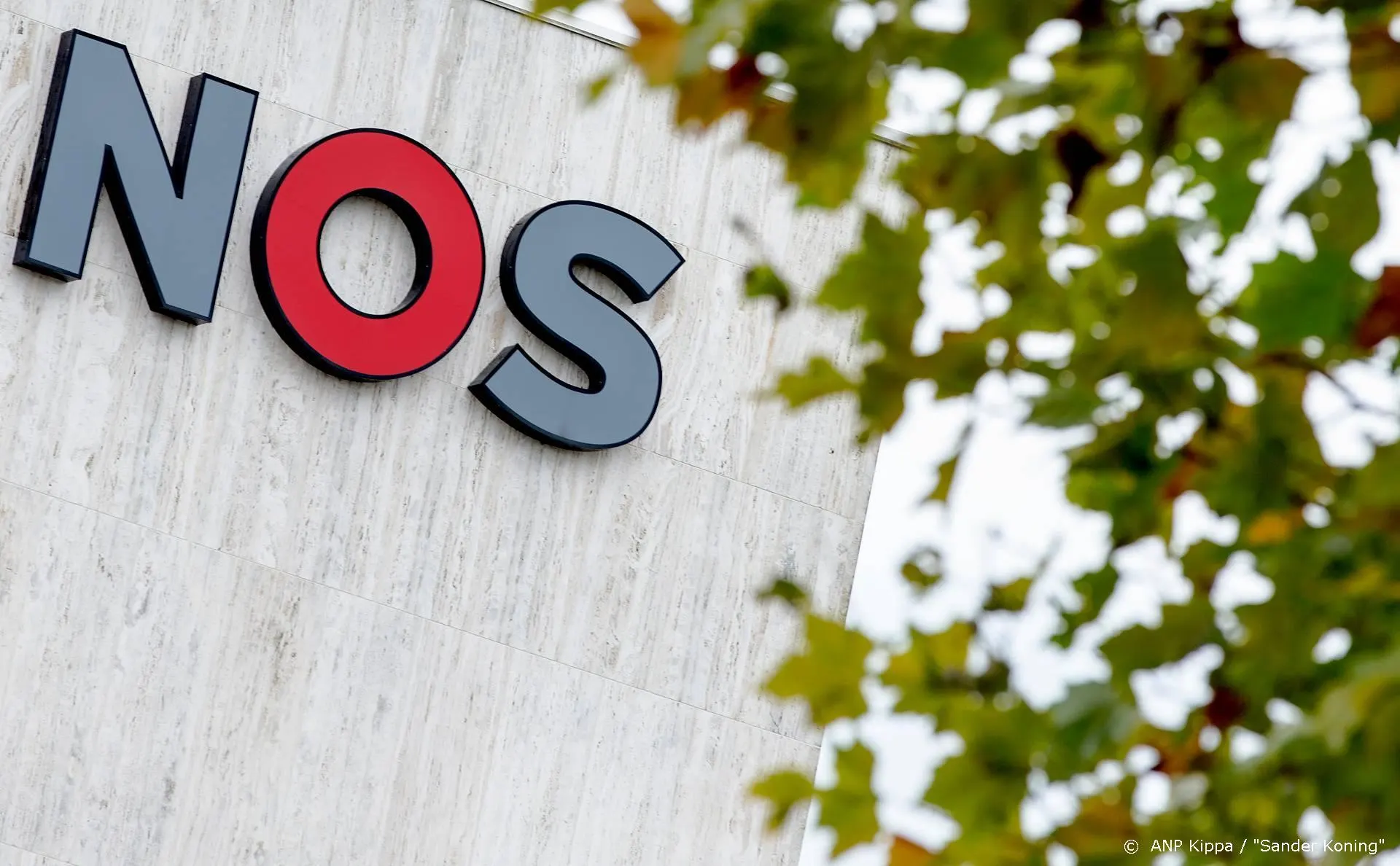 NOS waarschuwt voor misbruik van logo en merknaam