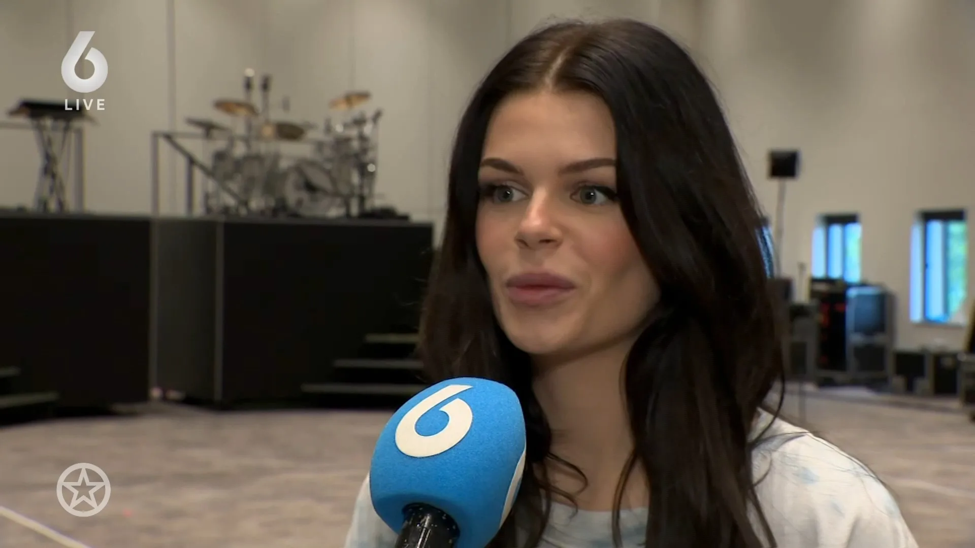 Davina Michelle speelt voor bijna 17.000 mensen Ahoy plat