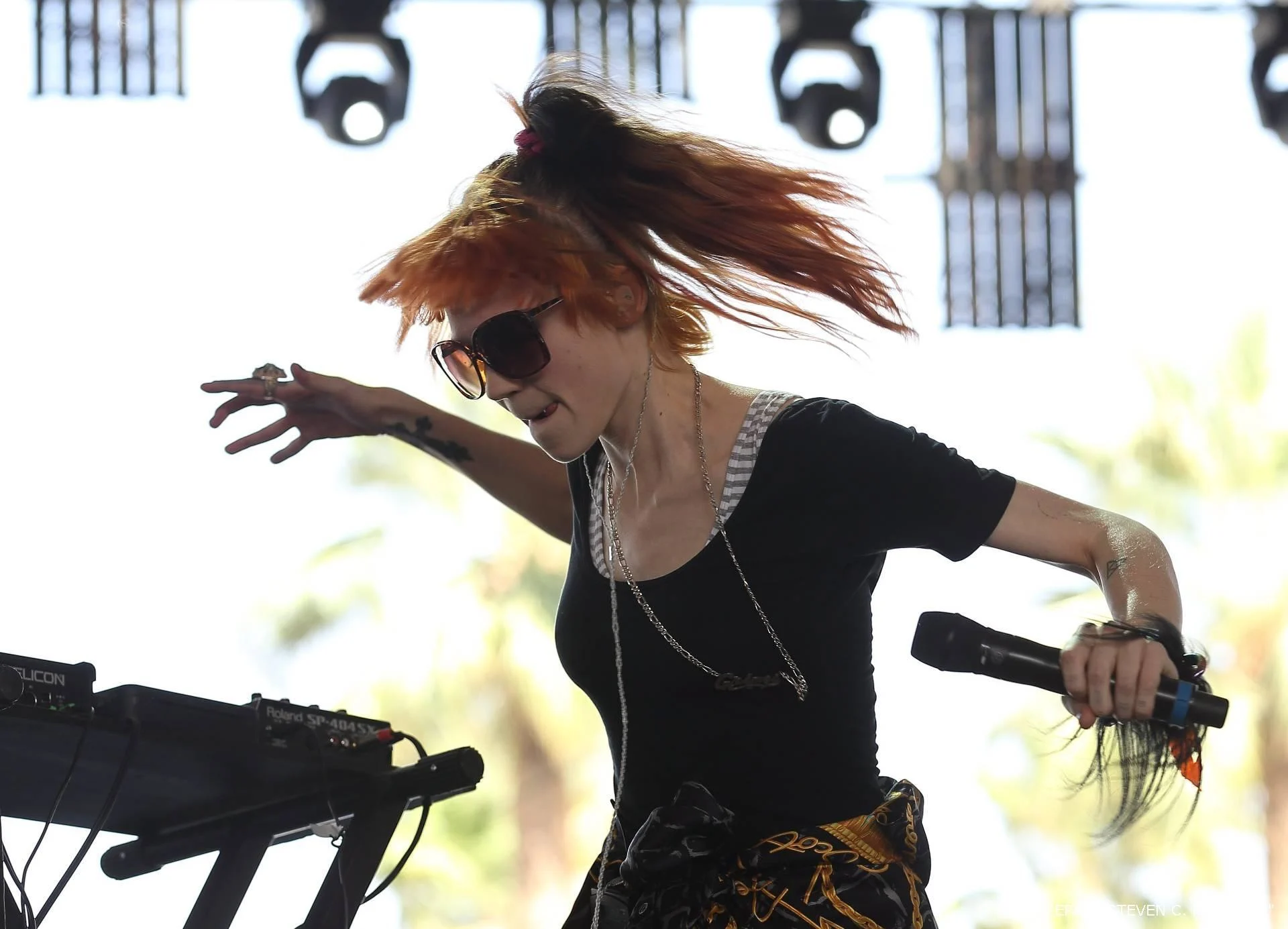 Grimes creëert digitale versie van zichzelf vanwege zwangerschap