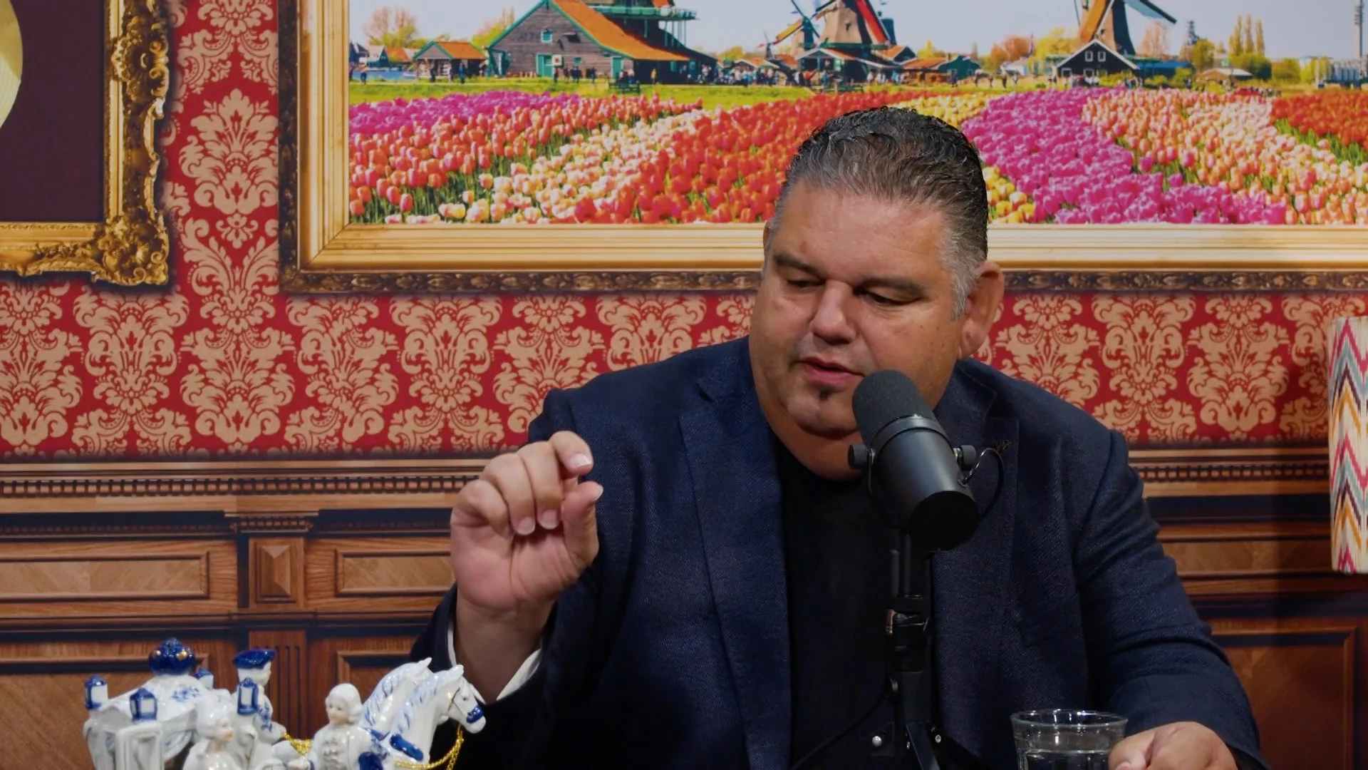 Django Wagner doodsbang om door het podium te zakken