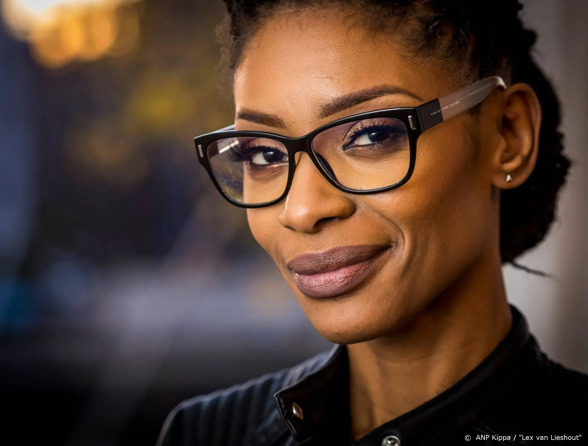 Sylvana: Politiek, zet mensen van kleur op verkiesbare plek