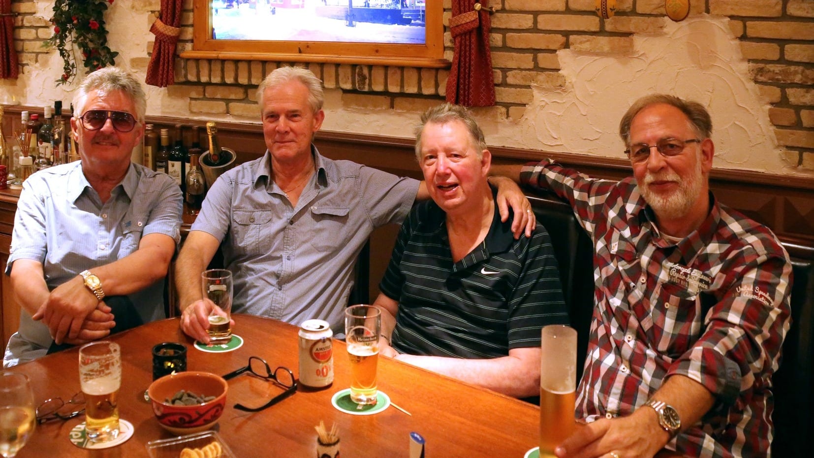 BZN-oprichter Gerrit Woestenburg overleden