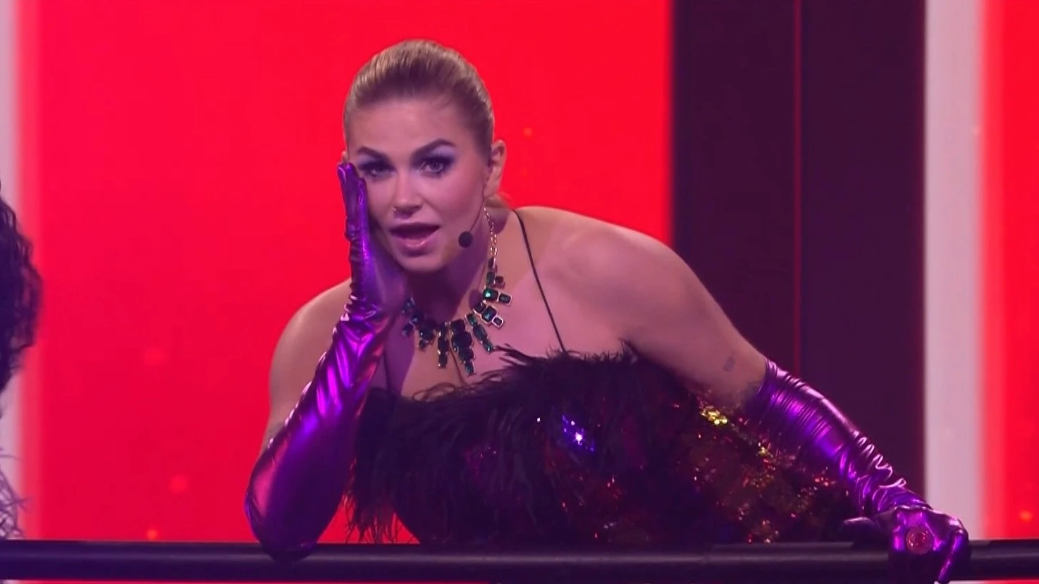 Dit ging er fout bij de Stars On Stage-act van Roxeanne Hazes