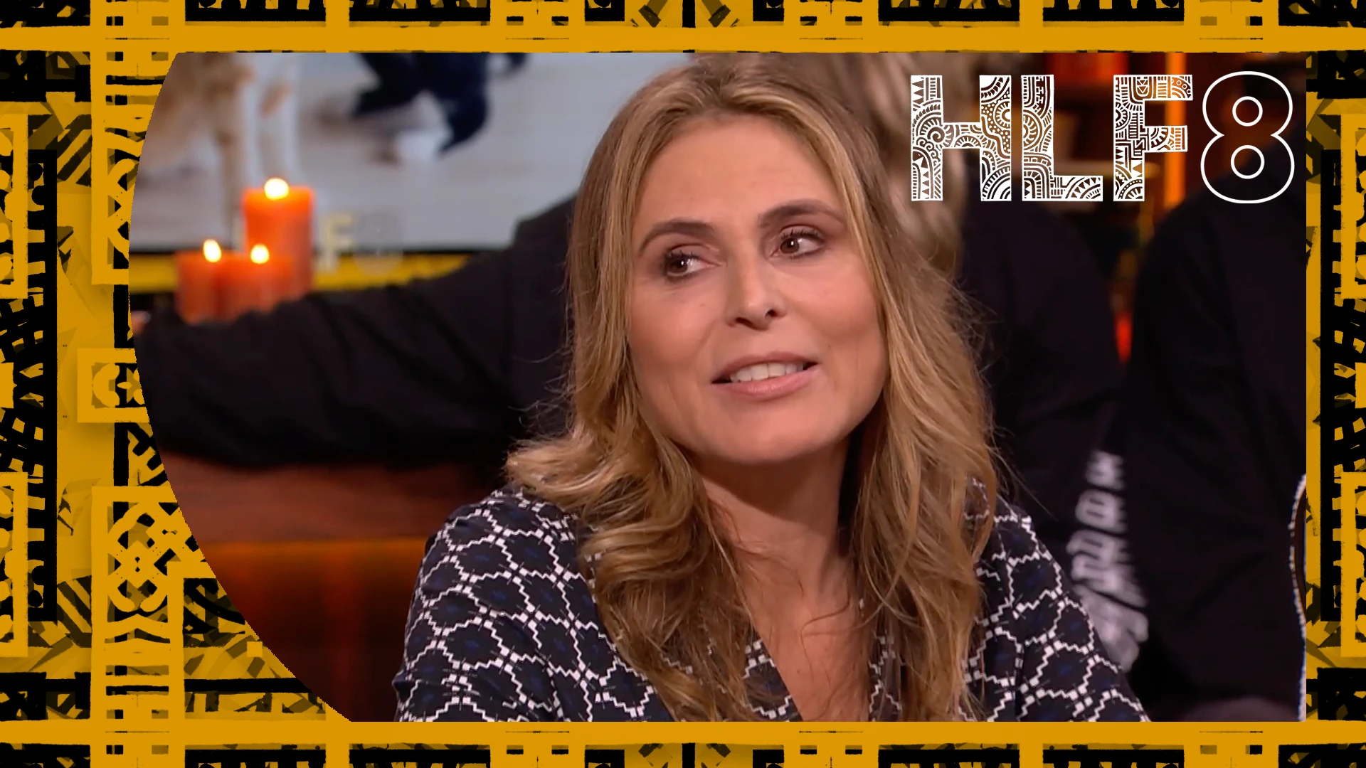 Heleen van Royen nam haar geliefde parkiet mee in het vliegtuig