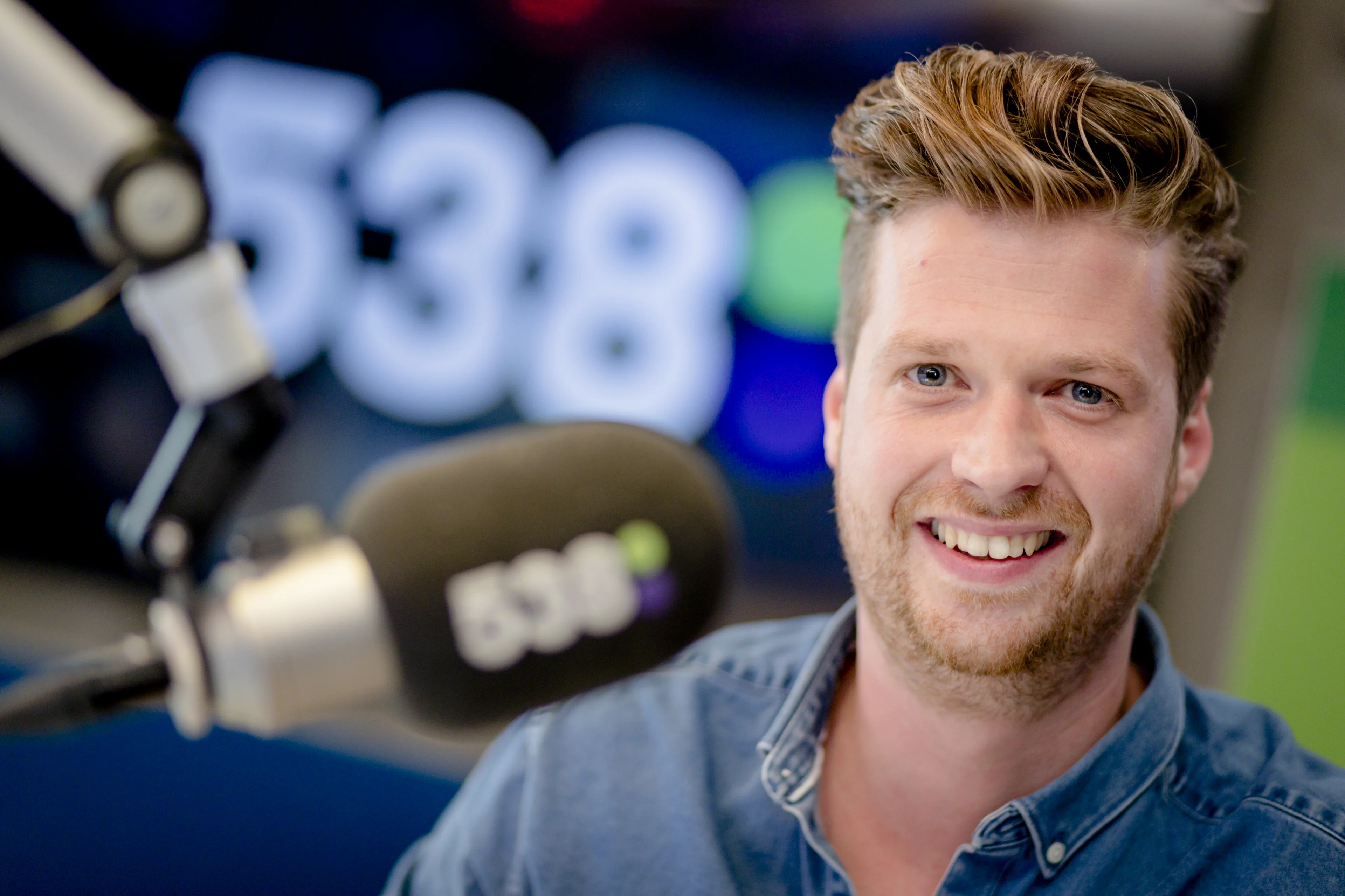 538 kleurde oranje met Koningsdagspellen