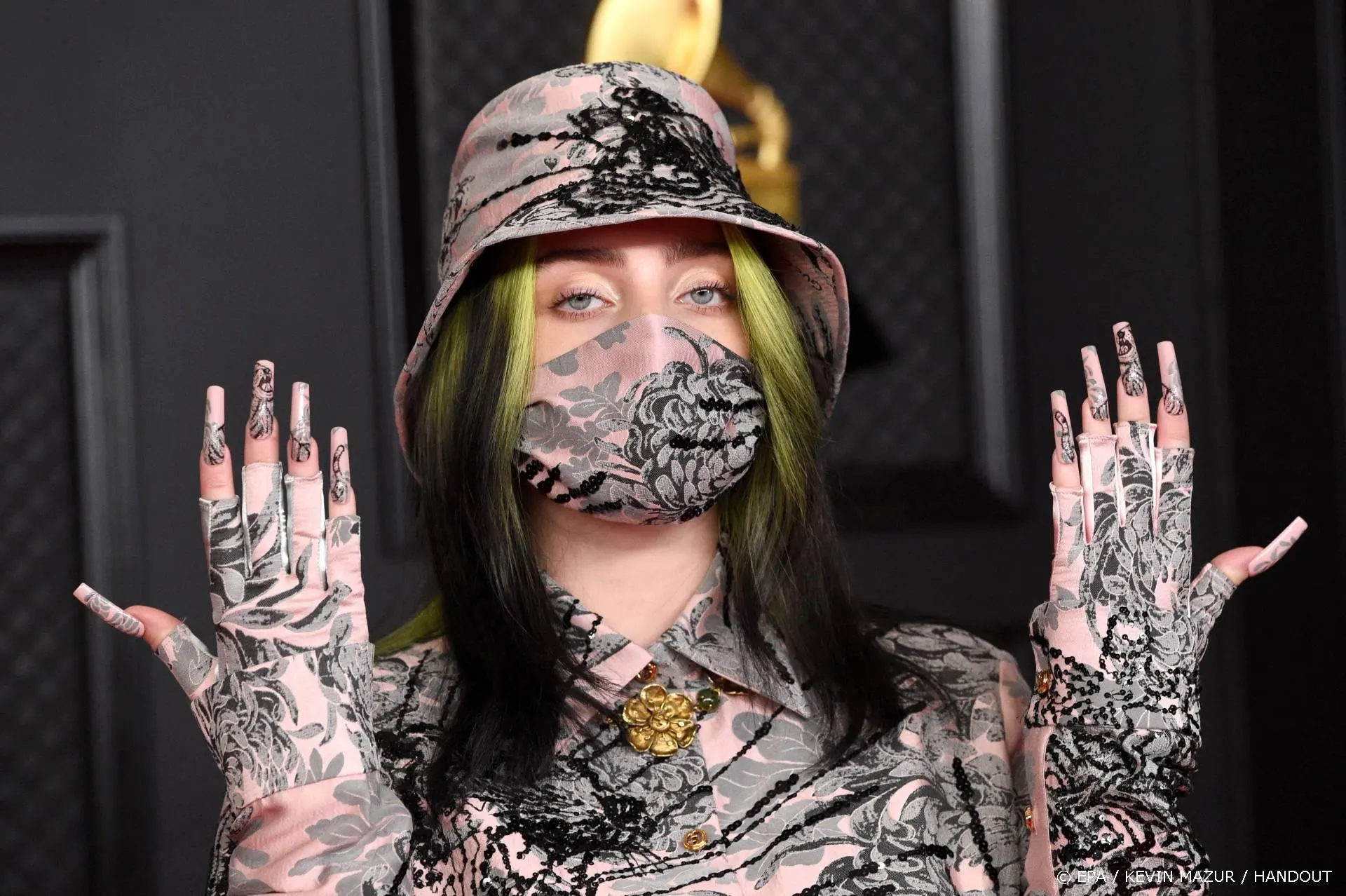 Billie Eilish: niet tevreden met lichaam, maar wie is dat wel?