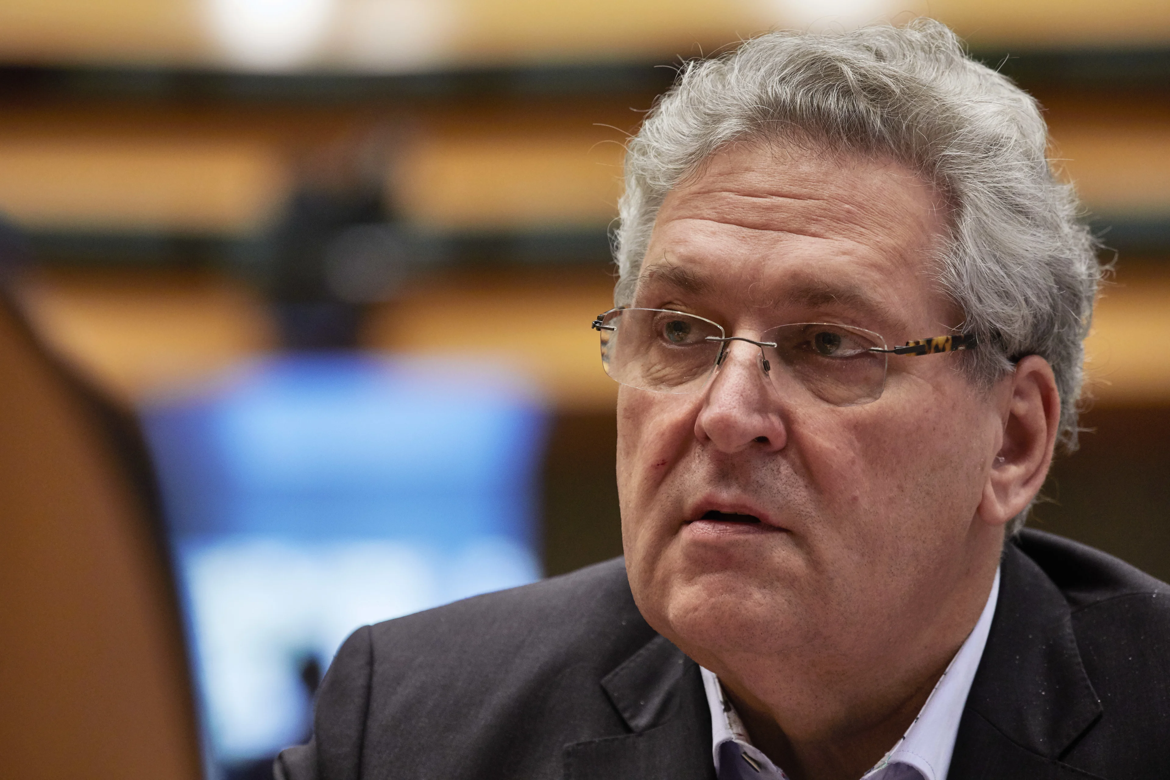 Groot verlies voor Henk Krol