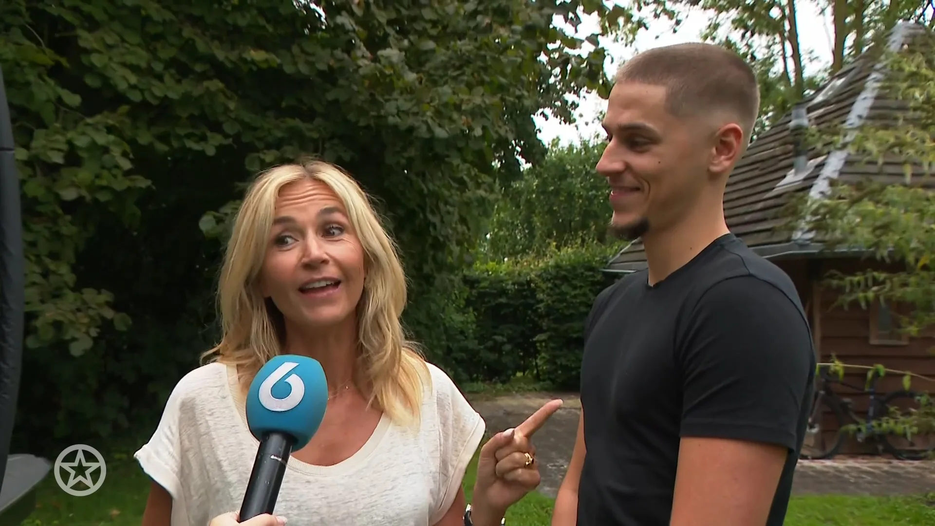 Sem en Wendy van Dijk veroveren TikTok met hun dans-skills