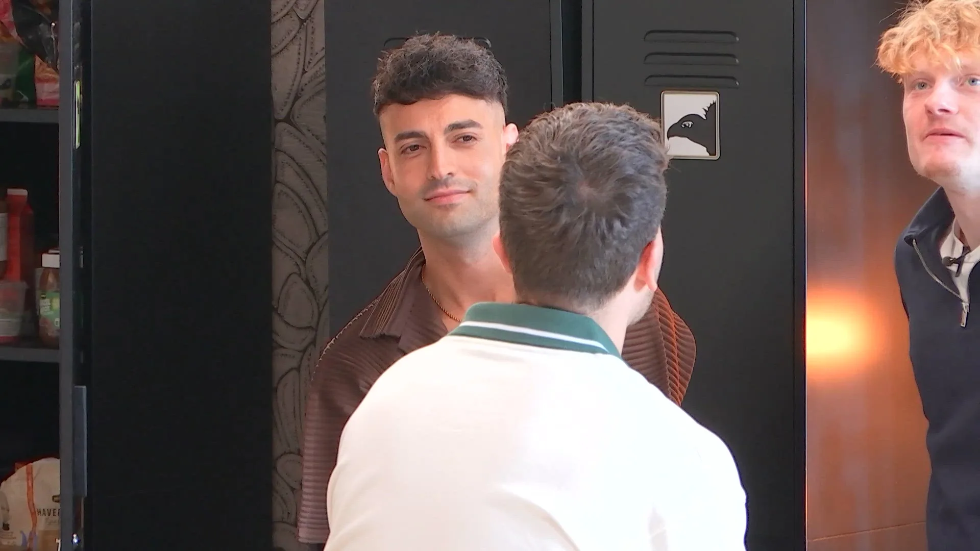 Salar vindt het moeilijk dat de vader van Mercedes zo doet