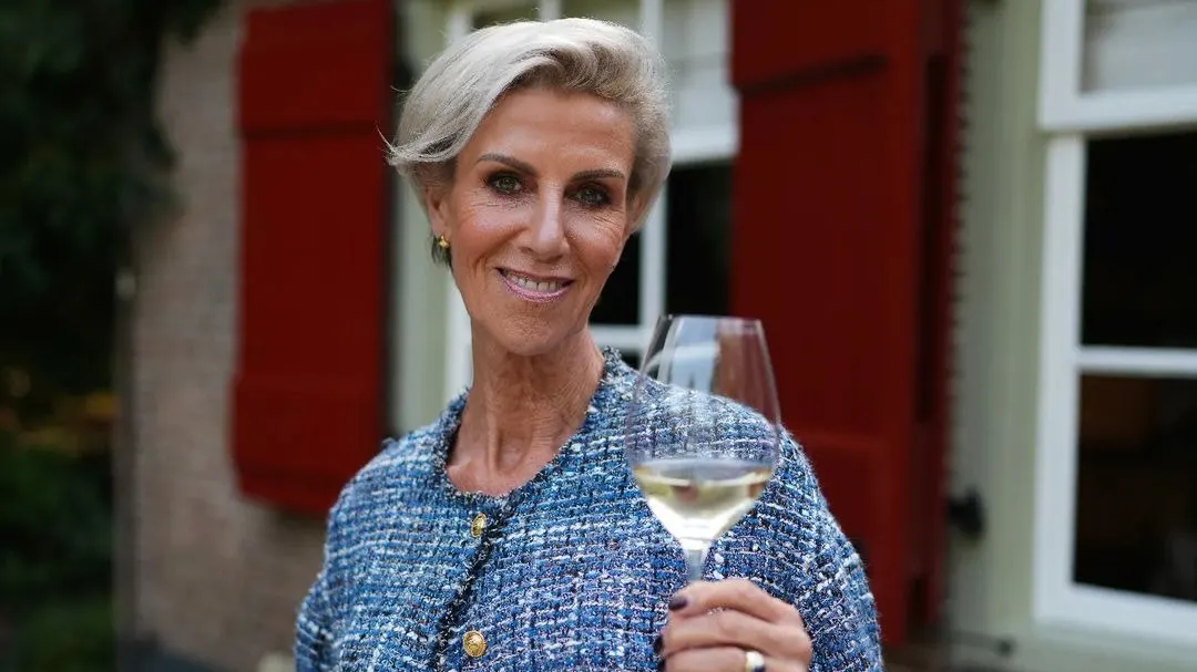 B&B Vol Liefde-Els aangevallen uit onverwachte hoek