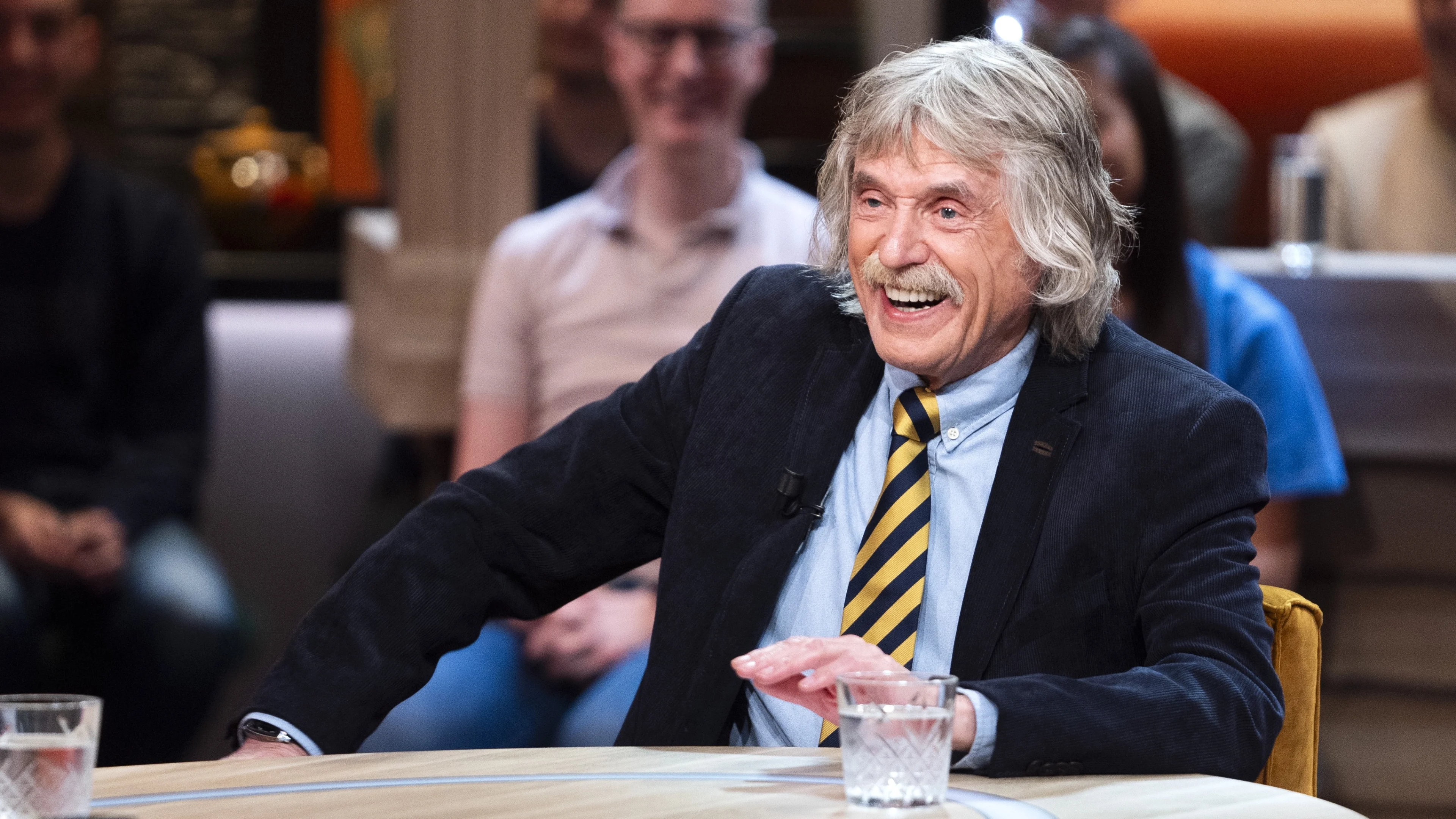 Dit adviseert Johan Derksen Antoinnette Scheulderman na rel