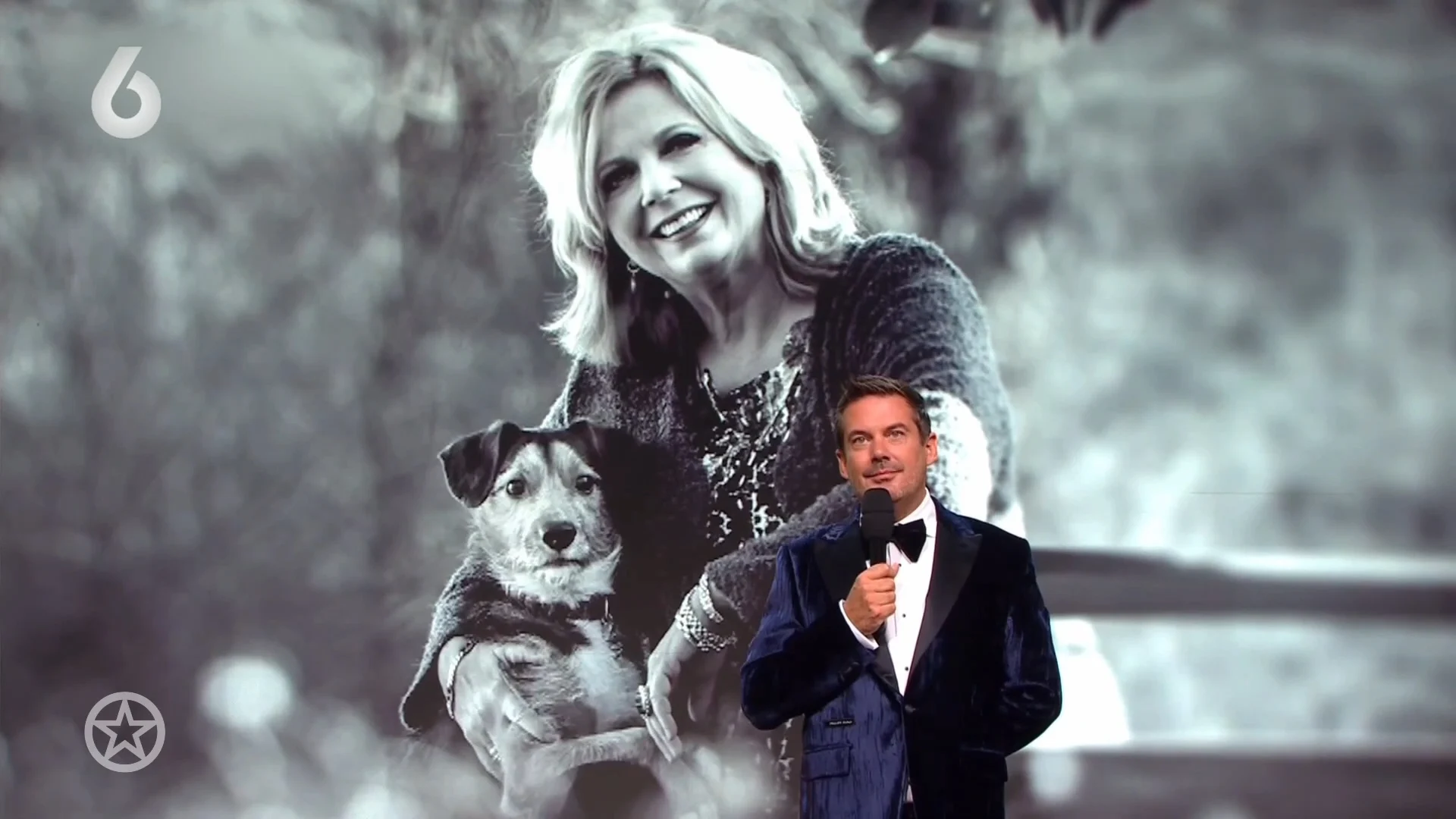 Emotioneel eerbetoon aan Loretta Schrijver bij The Masked Singer