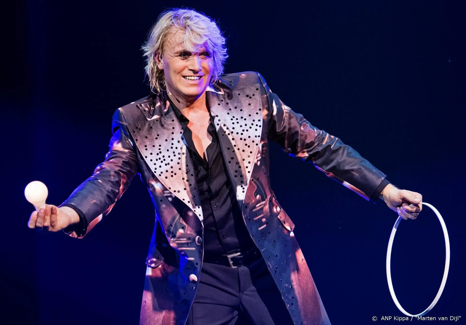 Hans Klok moet op de centjes letten