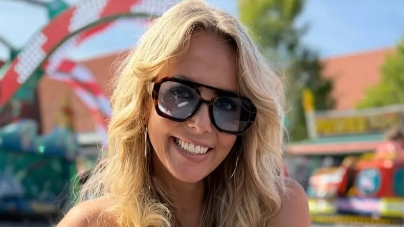 Monique Smit reageert op geannuleerde vluchten