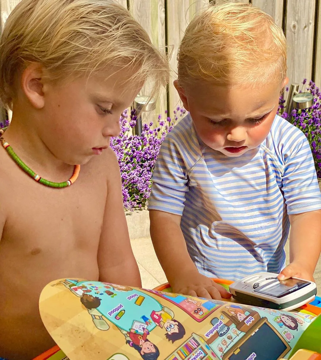 ZIEN: Fender en André junior weer samen