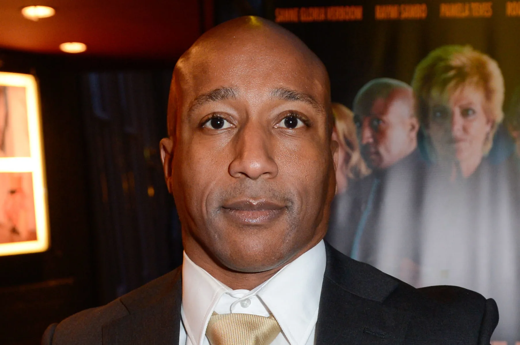 Pride haalt acteur en ambassadeur Raymi Sambo uit campagne