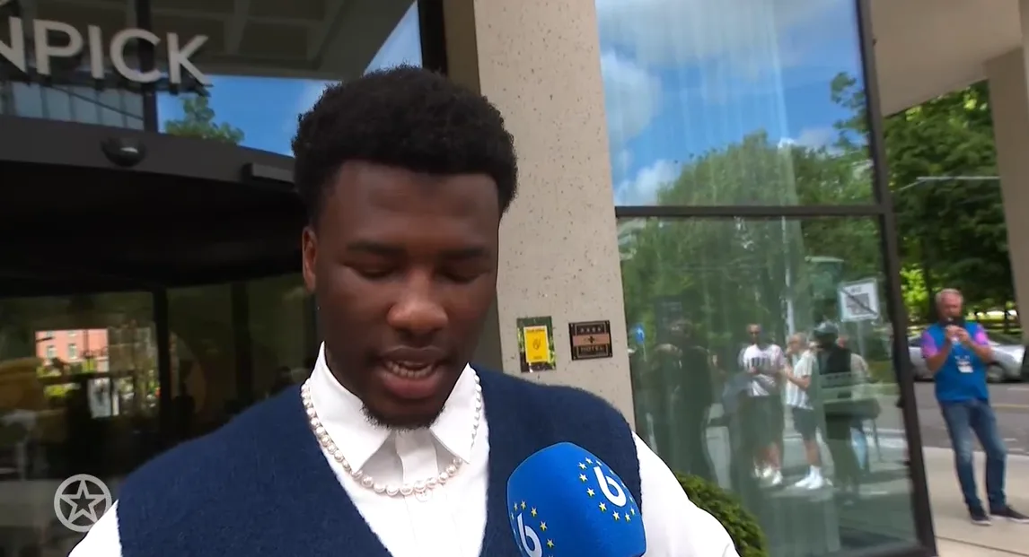 'Enorme Songfestival-blamage treft Claude'