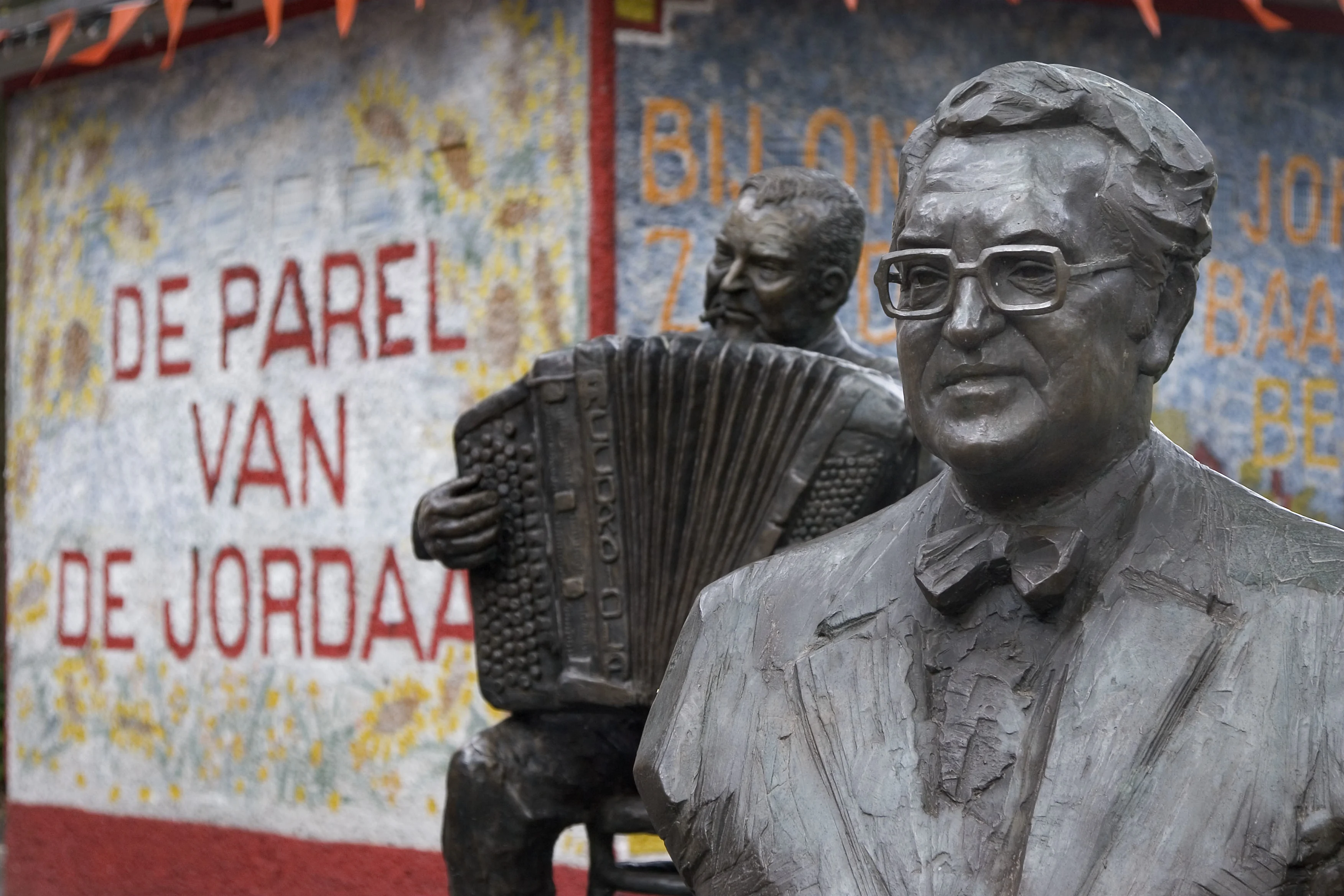 Beeldhouwer Kees Verkade (79) van Johnny Jordaan overleden