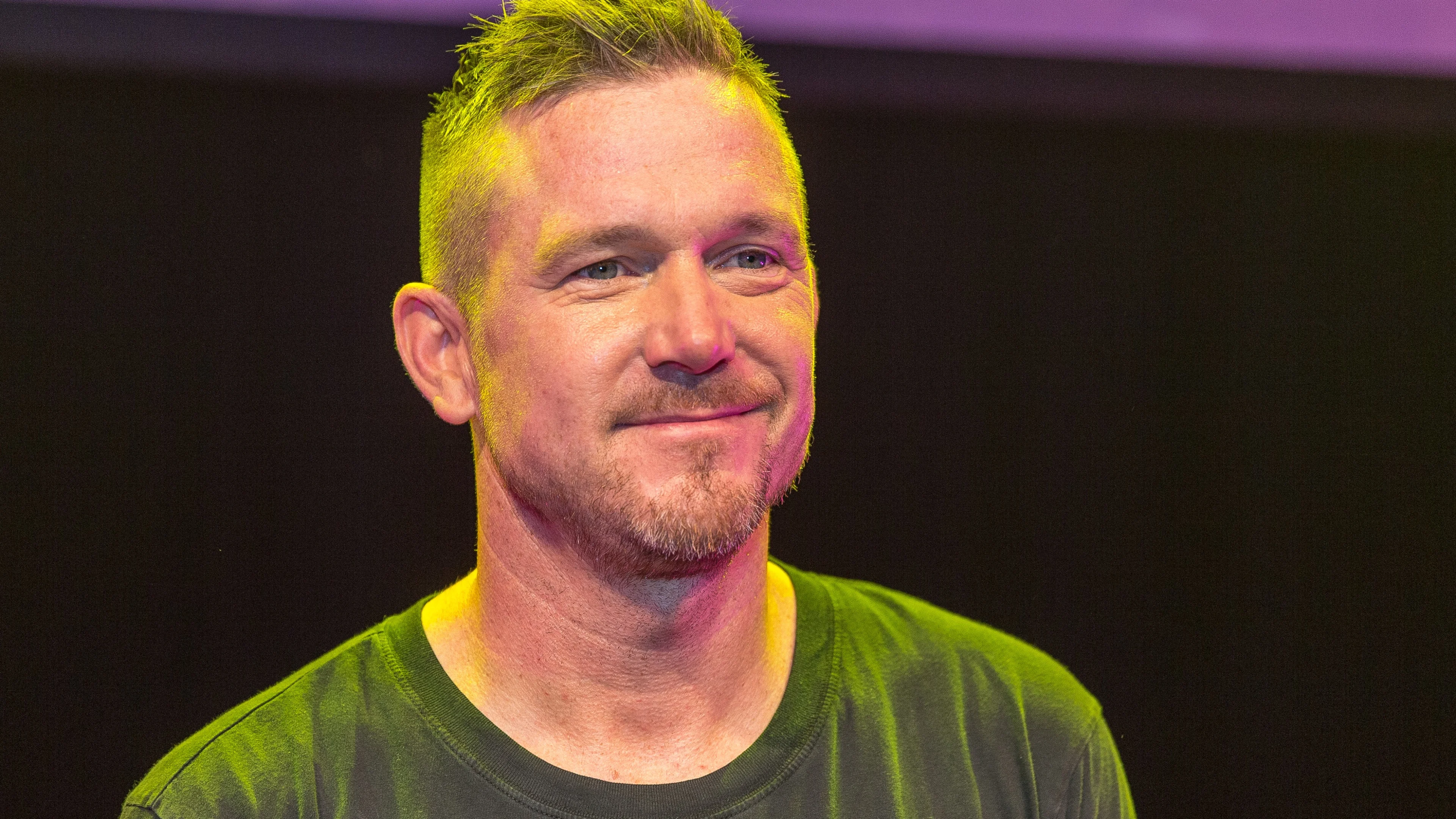 Johnny de Mol presenteert finale Hit the Road