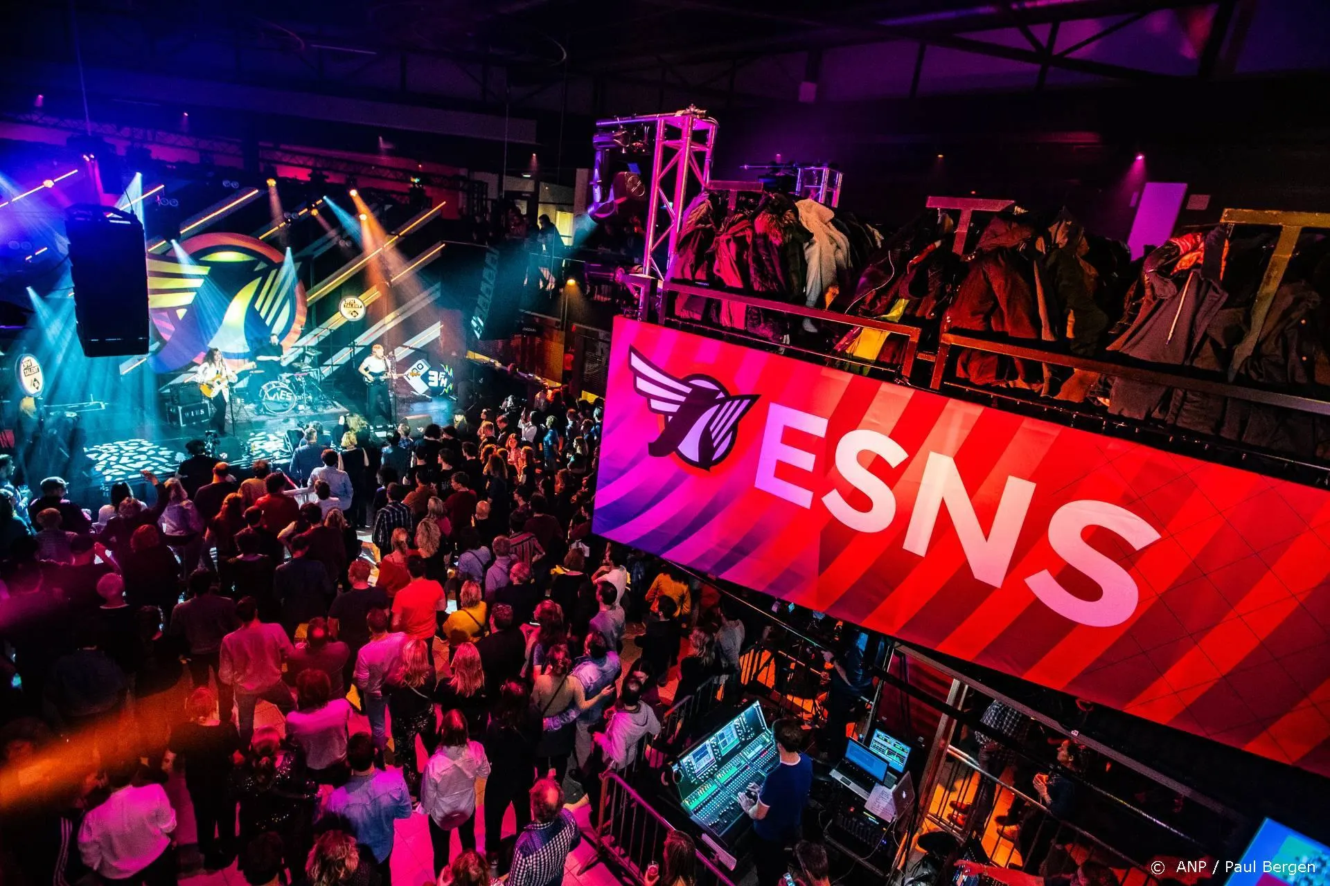 Toch subsidie voor podiuminstellingen die er buiten vielen