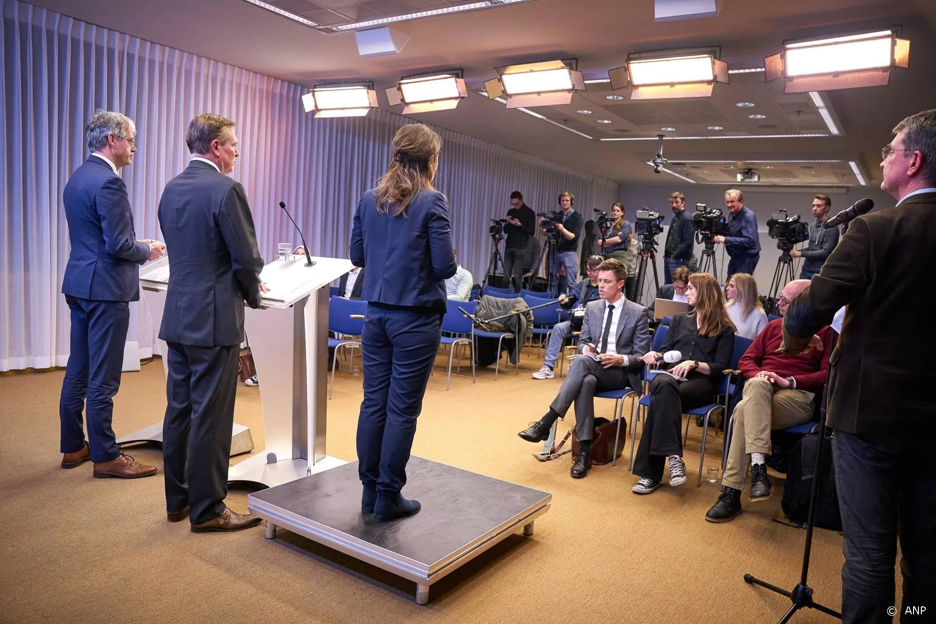 BN'ers delen massaal zelfde boodschap: samen staan we sterk