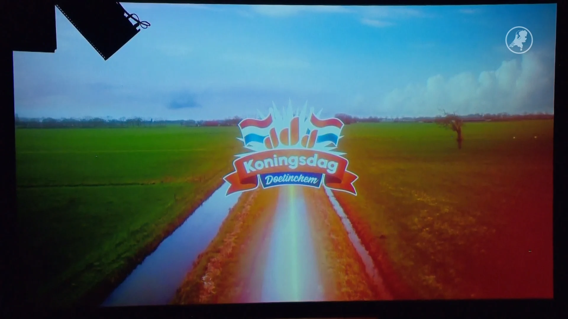 Doetinchem maakt zich klaar voor Koningsdag 2025 Doetinchem maakt zich klaar voor Koningsdag 2025 (Hart van Nederland)